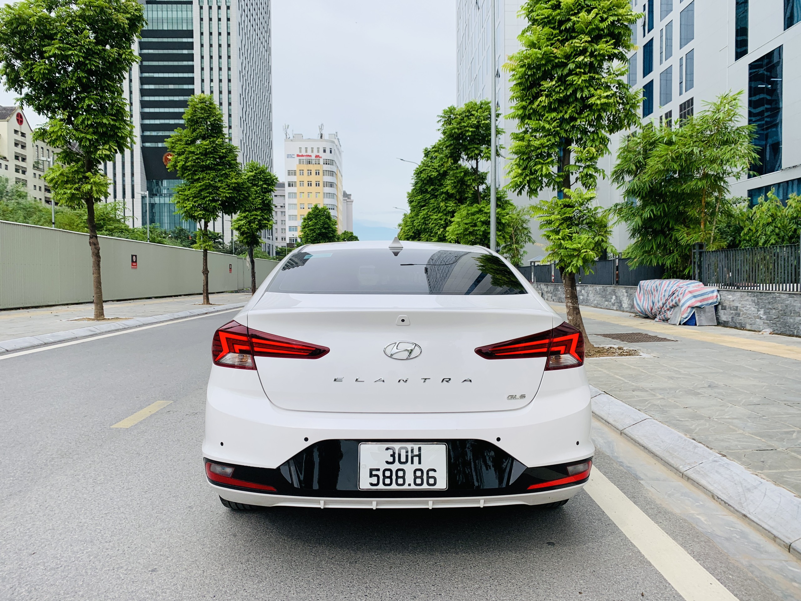 Hyundai Elantra 2.0AT 2019 - 5