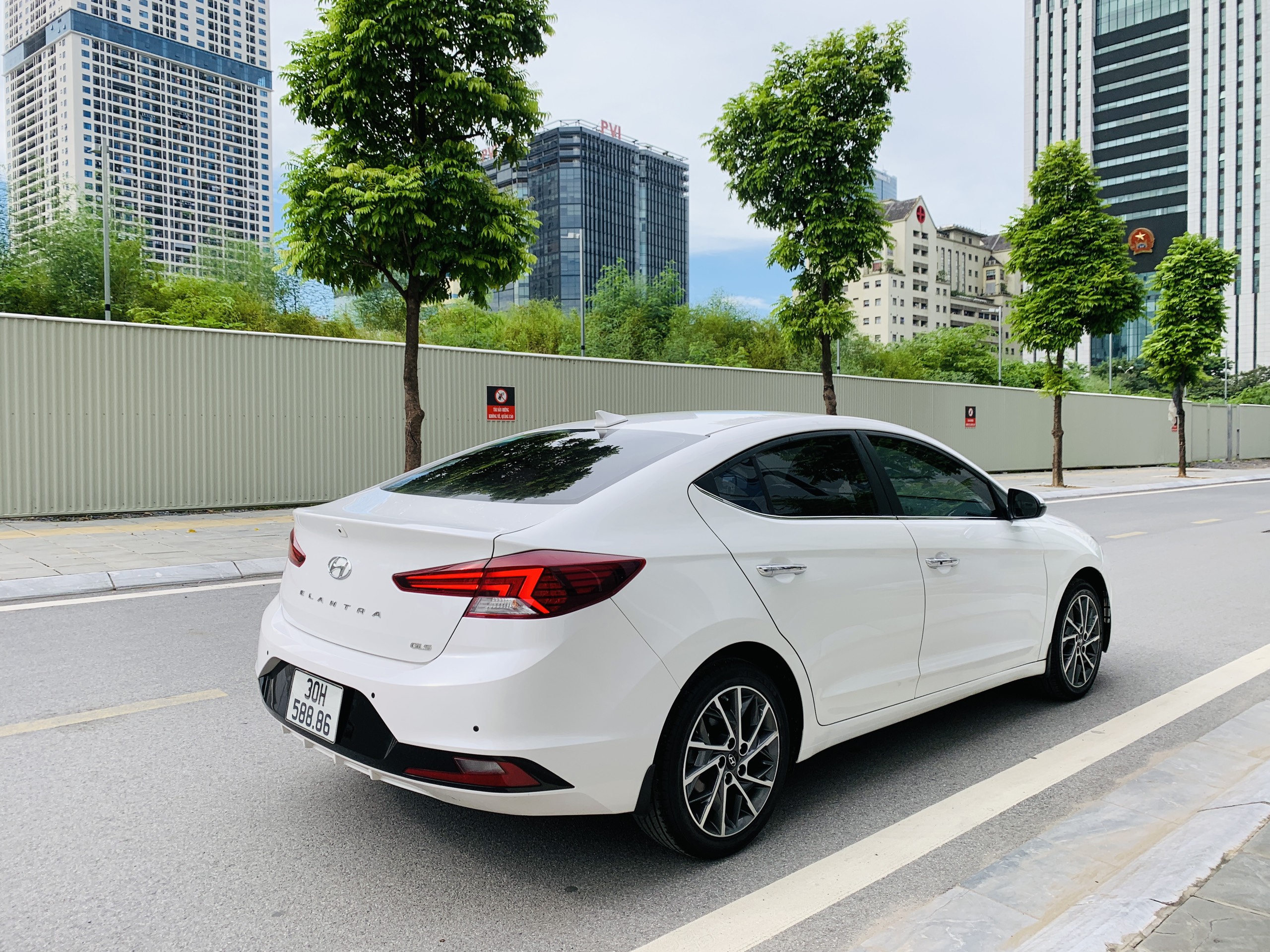 Hyundai Elantra 2.0AT 2019 - 6