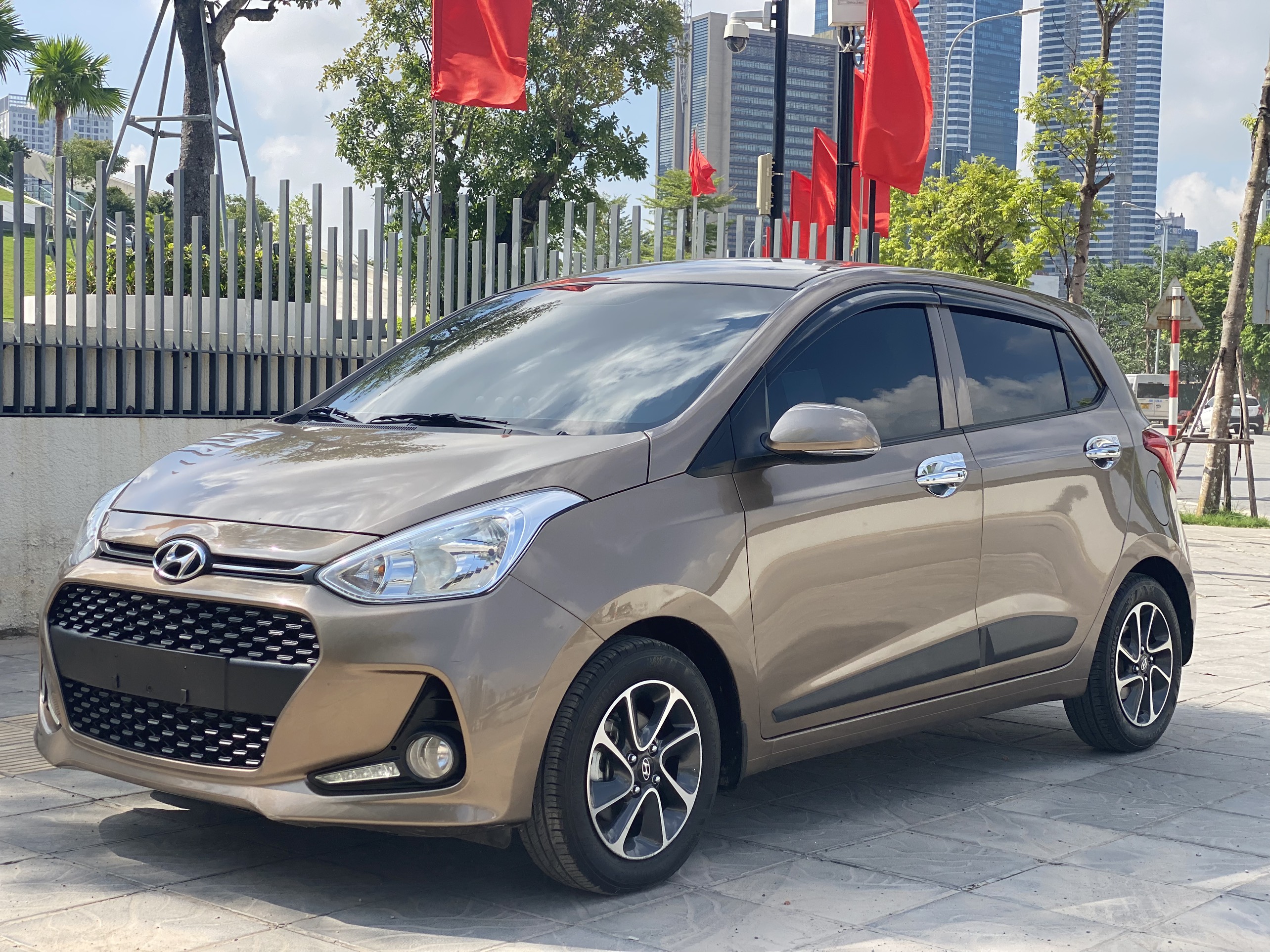 Hyundai i10 HB 1.2AT 2020 - 2