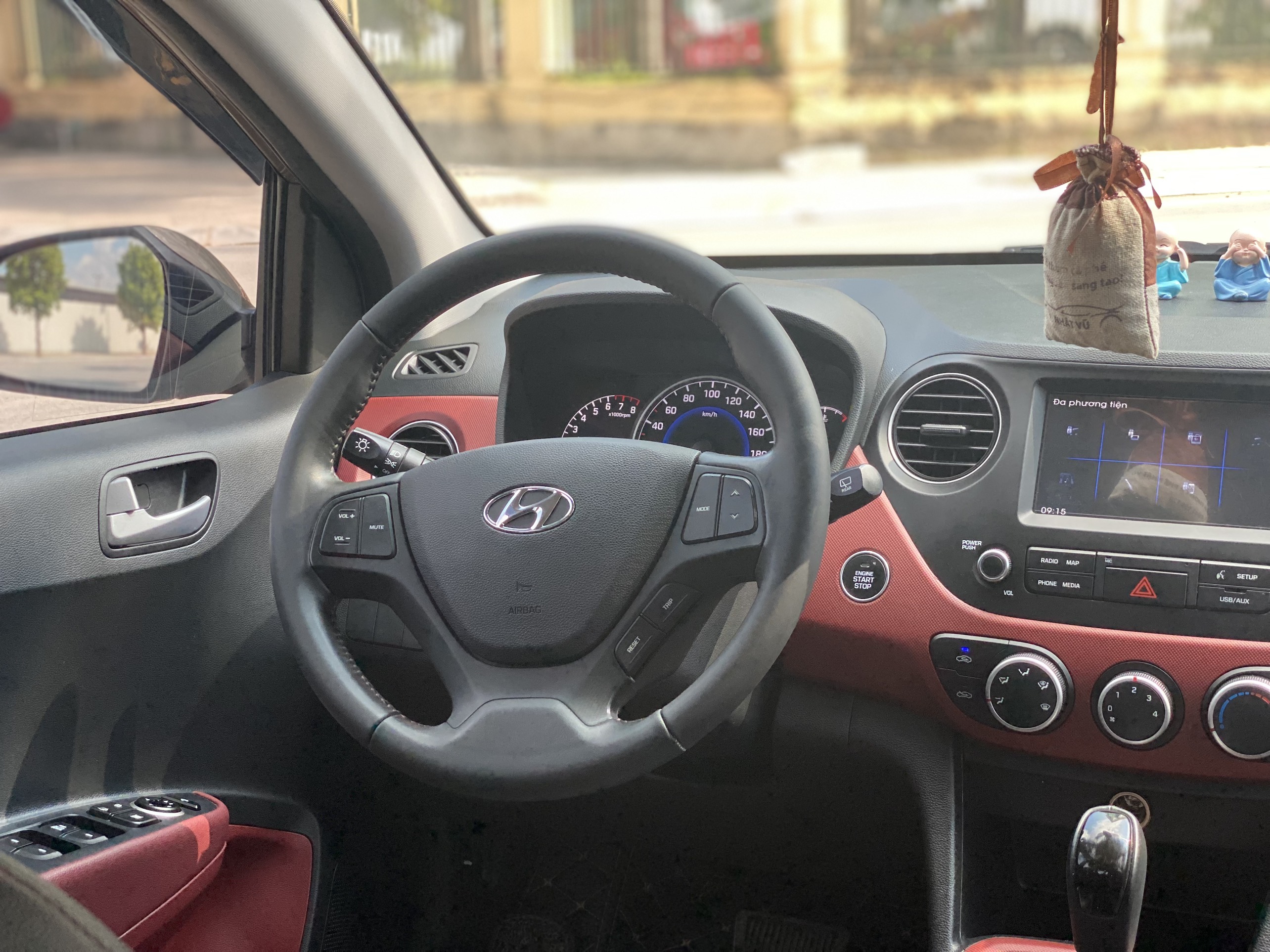 Hyundai i10 HB 1.2AT 2020 - 9