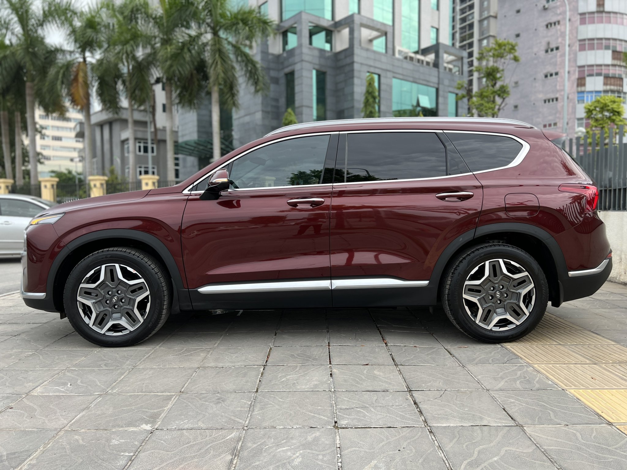 Hyundai SantaFe Pre 2.5AT 2021 - 3