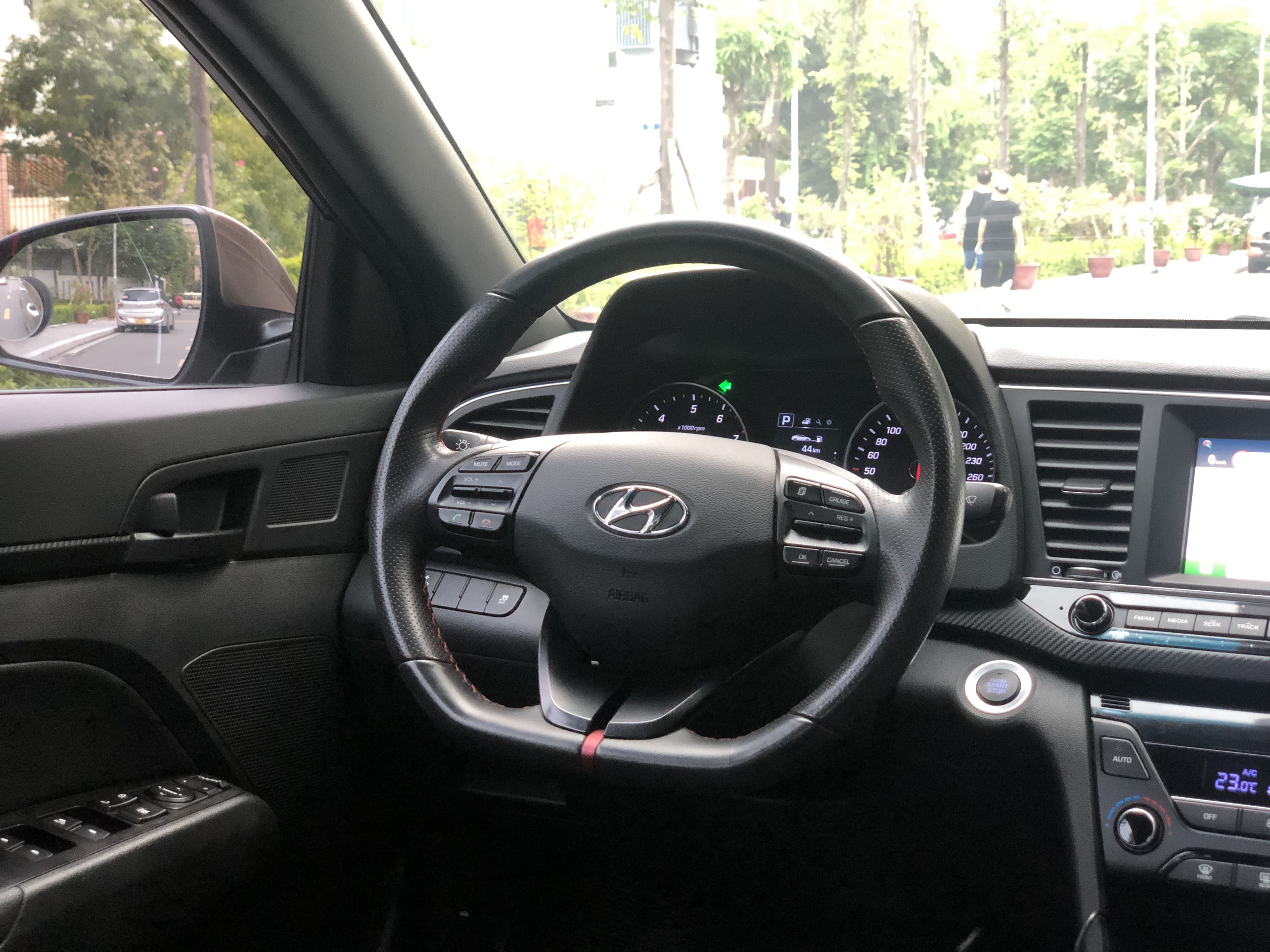 Hyundai Elantra Turbo 2019 - 11