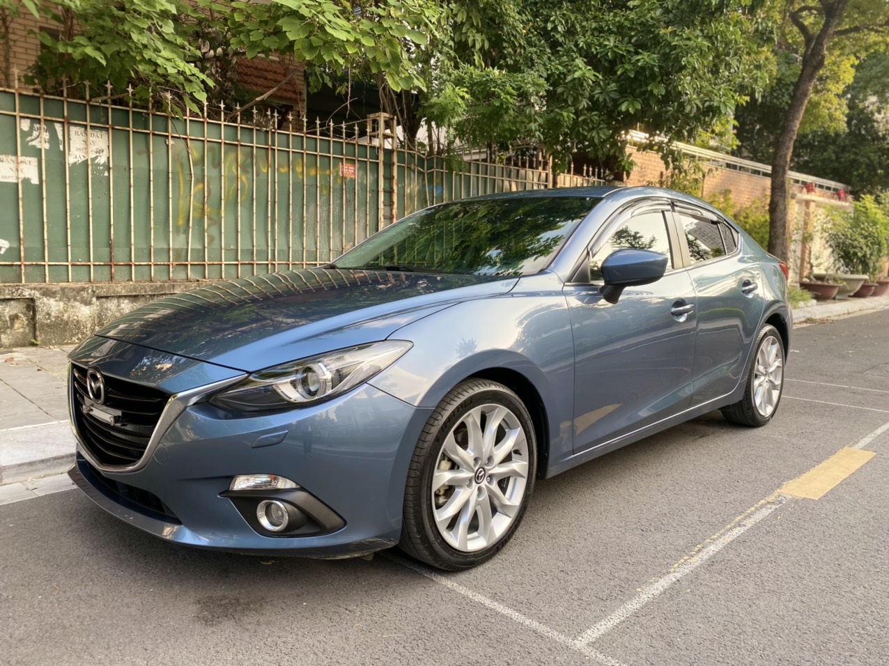 Mazda 3 Sedan 2.0AT 2015 - 2