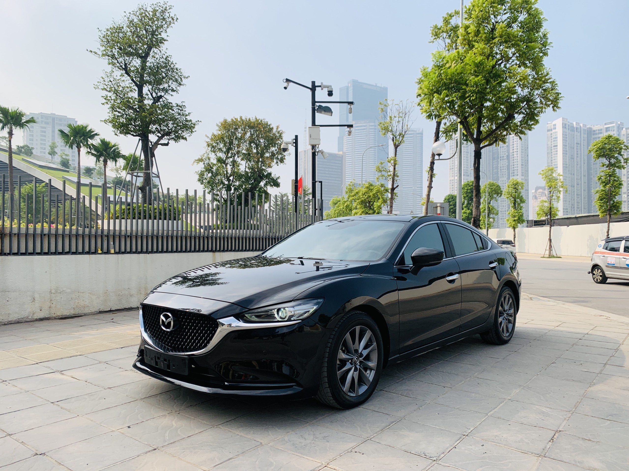 Mazda 6 Luxury 2020 - 2