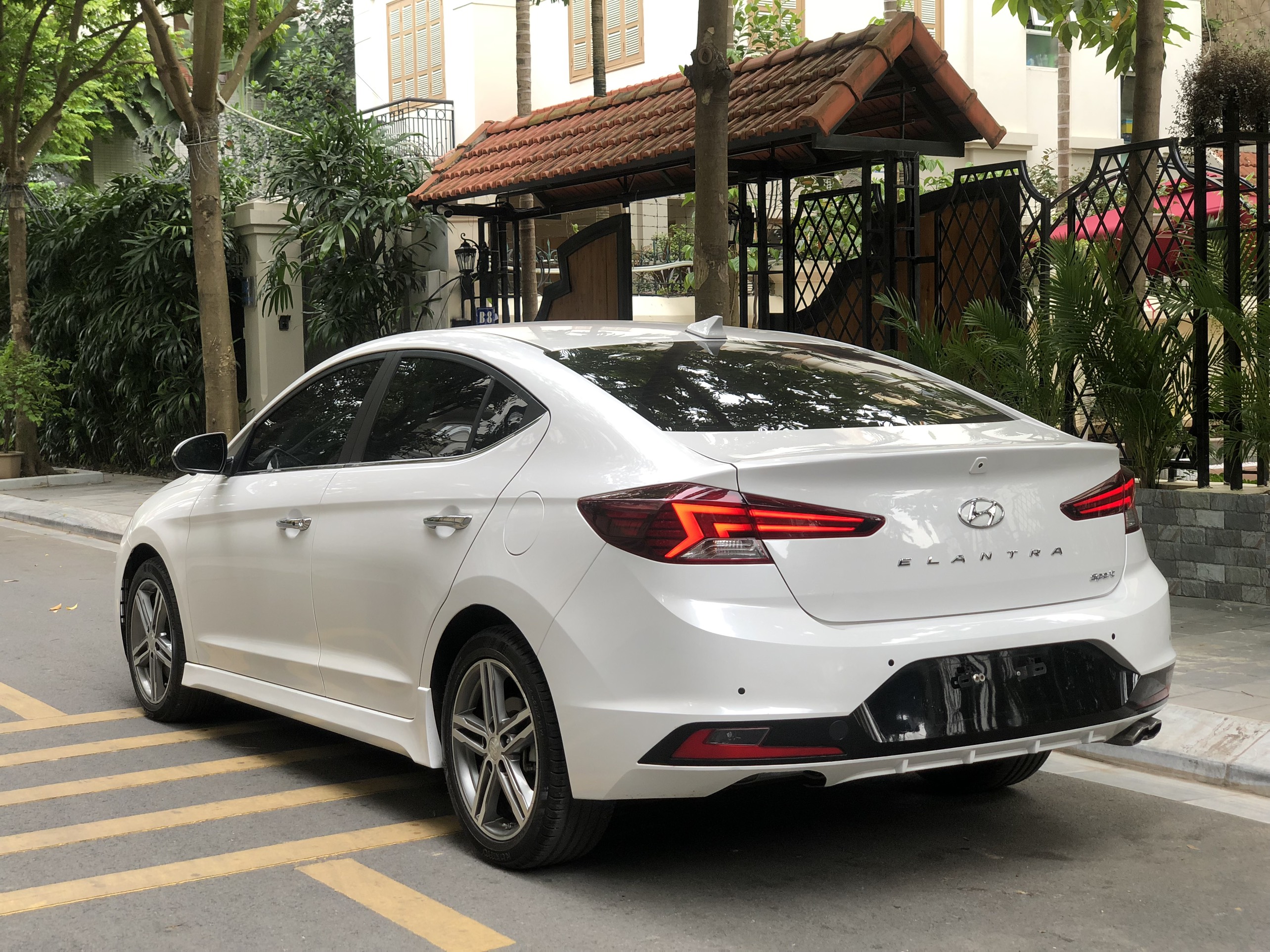 Hyundai Elantra Turbo 2020 - 3