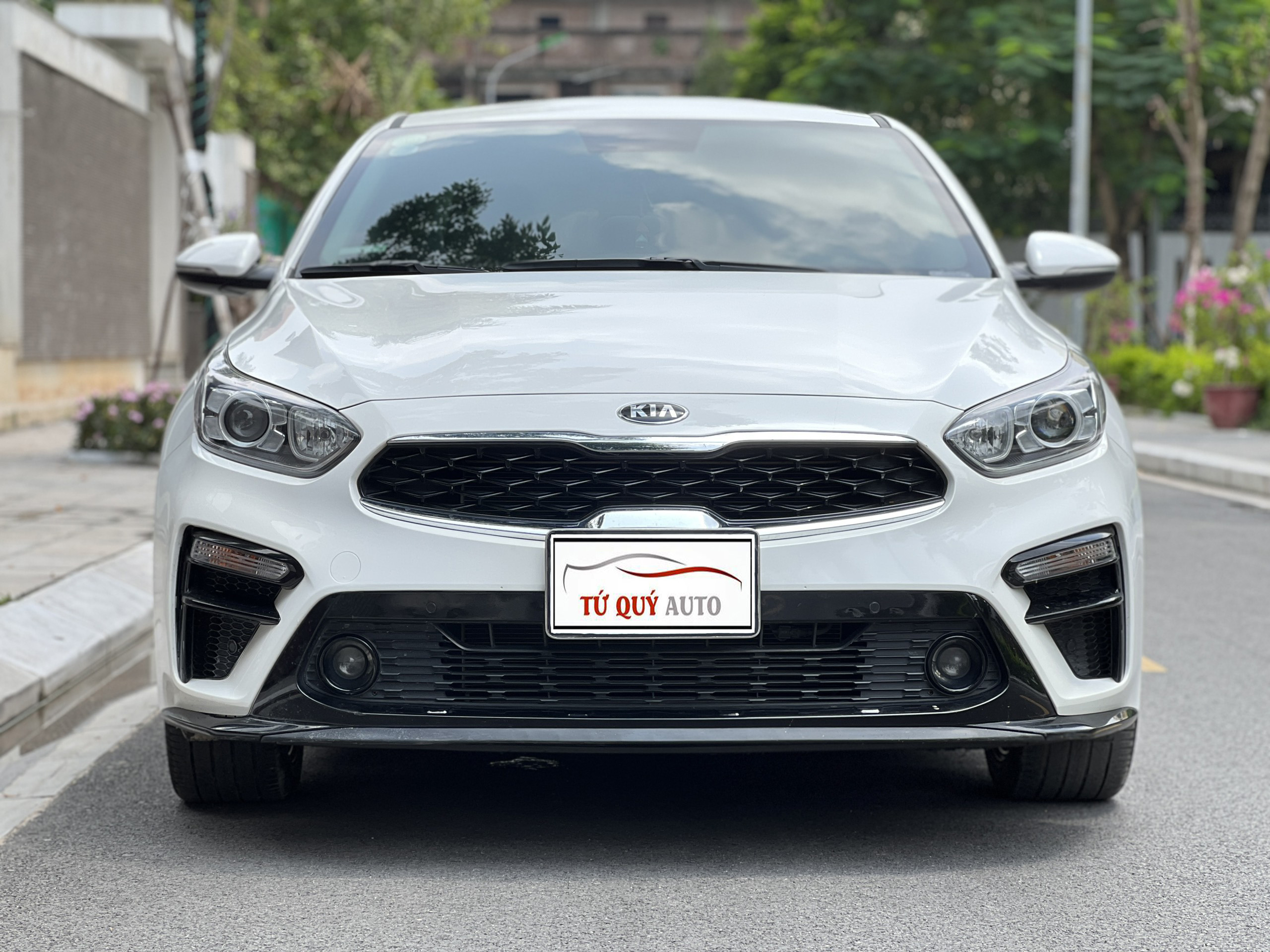 Xe Kia Cerato Luxury 1.6AT 2021 - Trắng