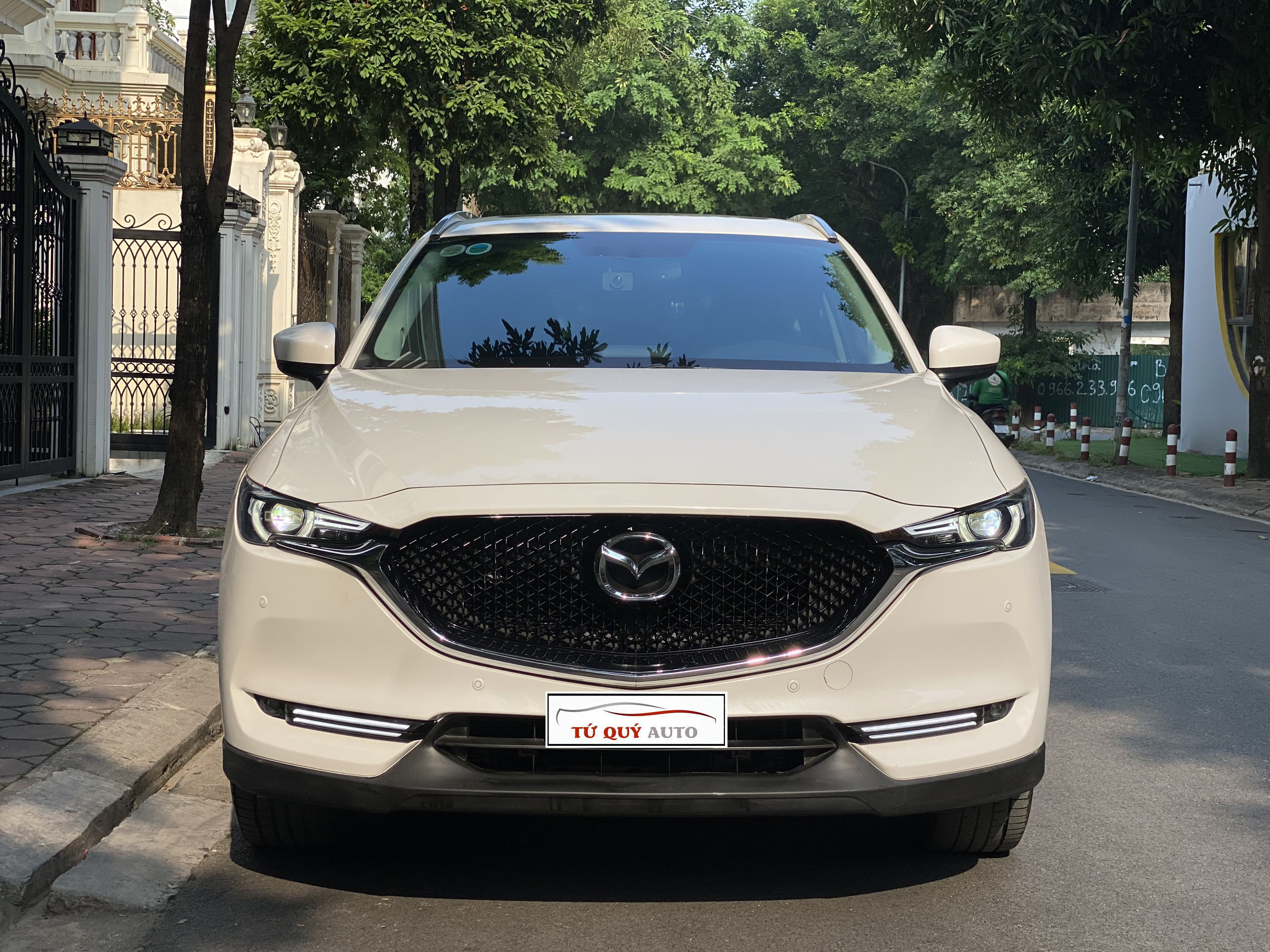 Xe Mazda CX5 2.0AT 2018 - Trắng