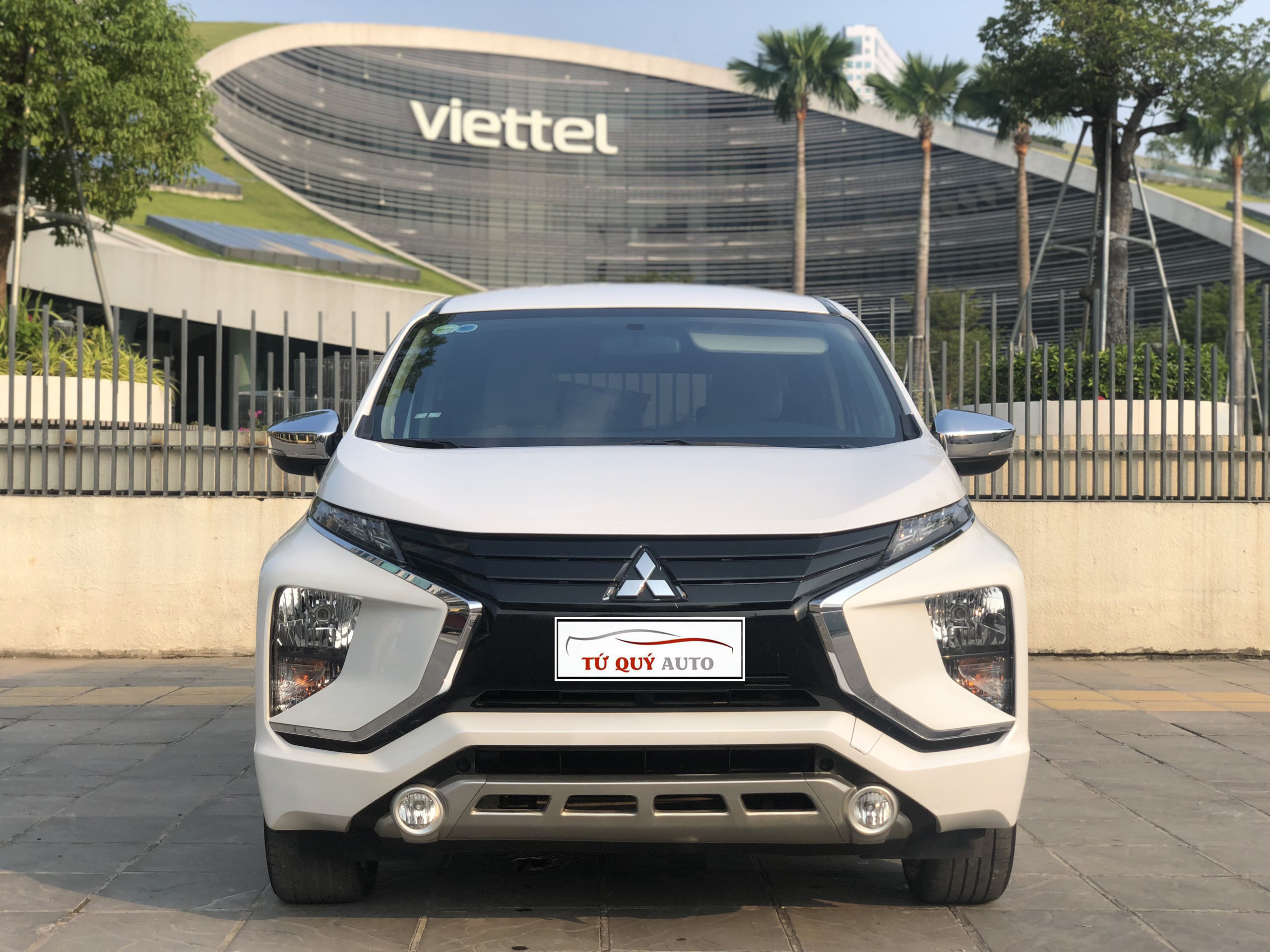 Xe Mitsubishi Xpander 1.5AT 2019 - Trắng