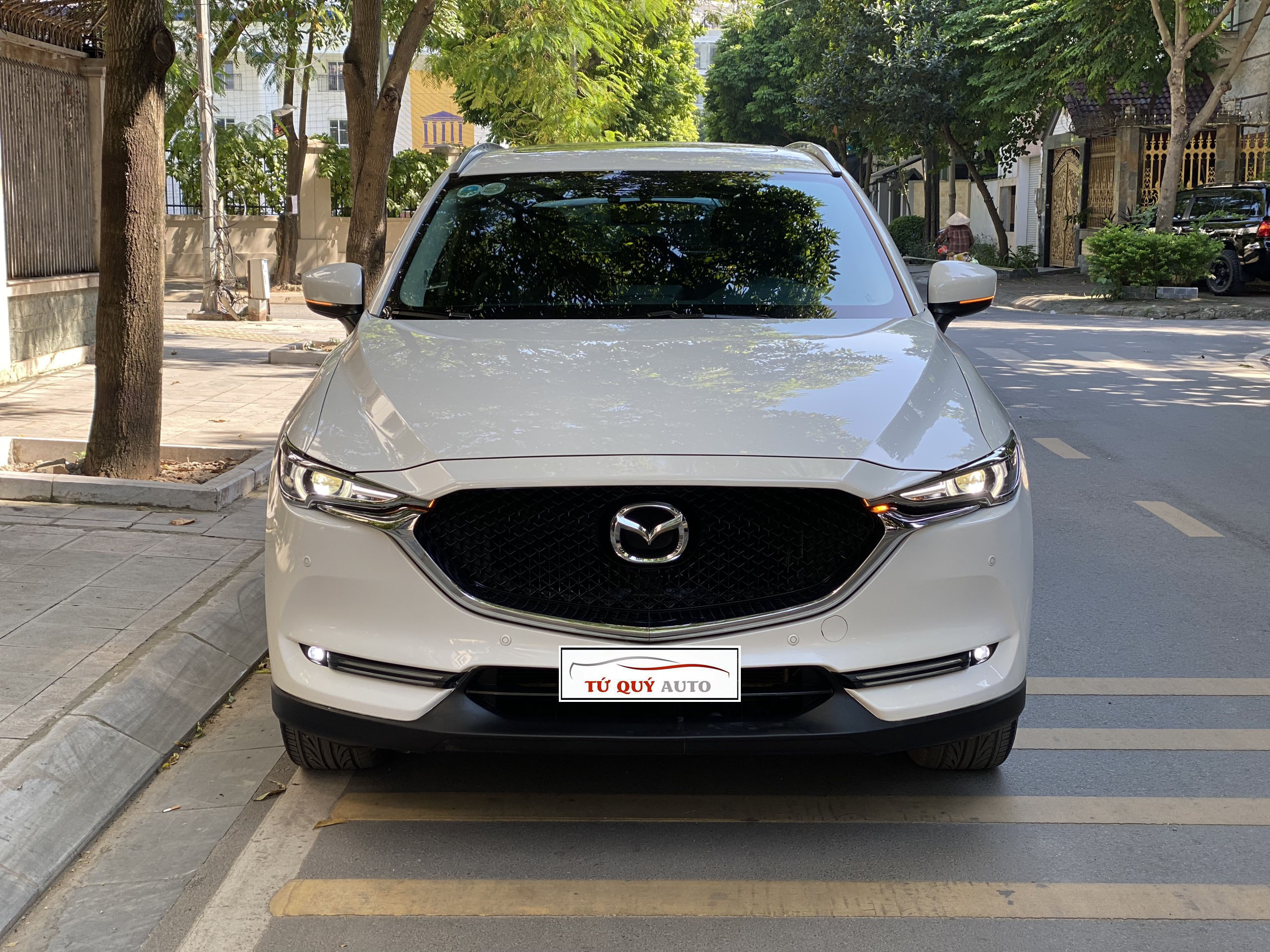 Xe Mazda CX5 2.0AT 2019 - Trắng