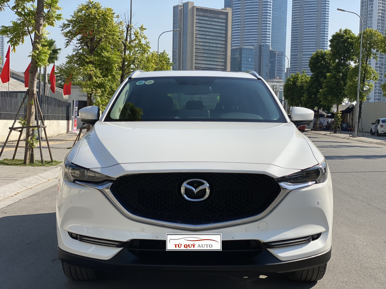 Xe Mazda CX5 2.0AT 2018 - Trắng