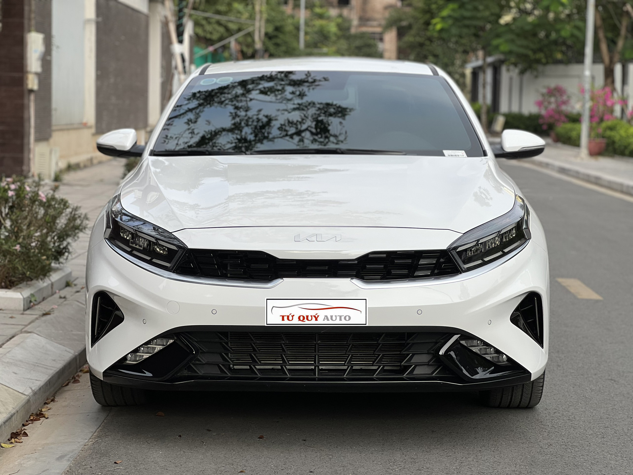 Xe Kia K3 Premium 1.6AT 2022 - Trắng