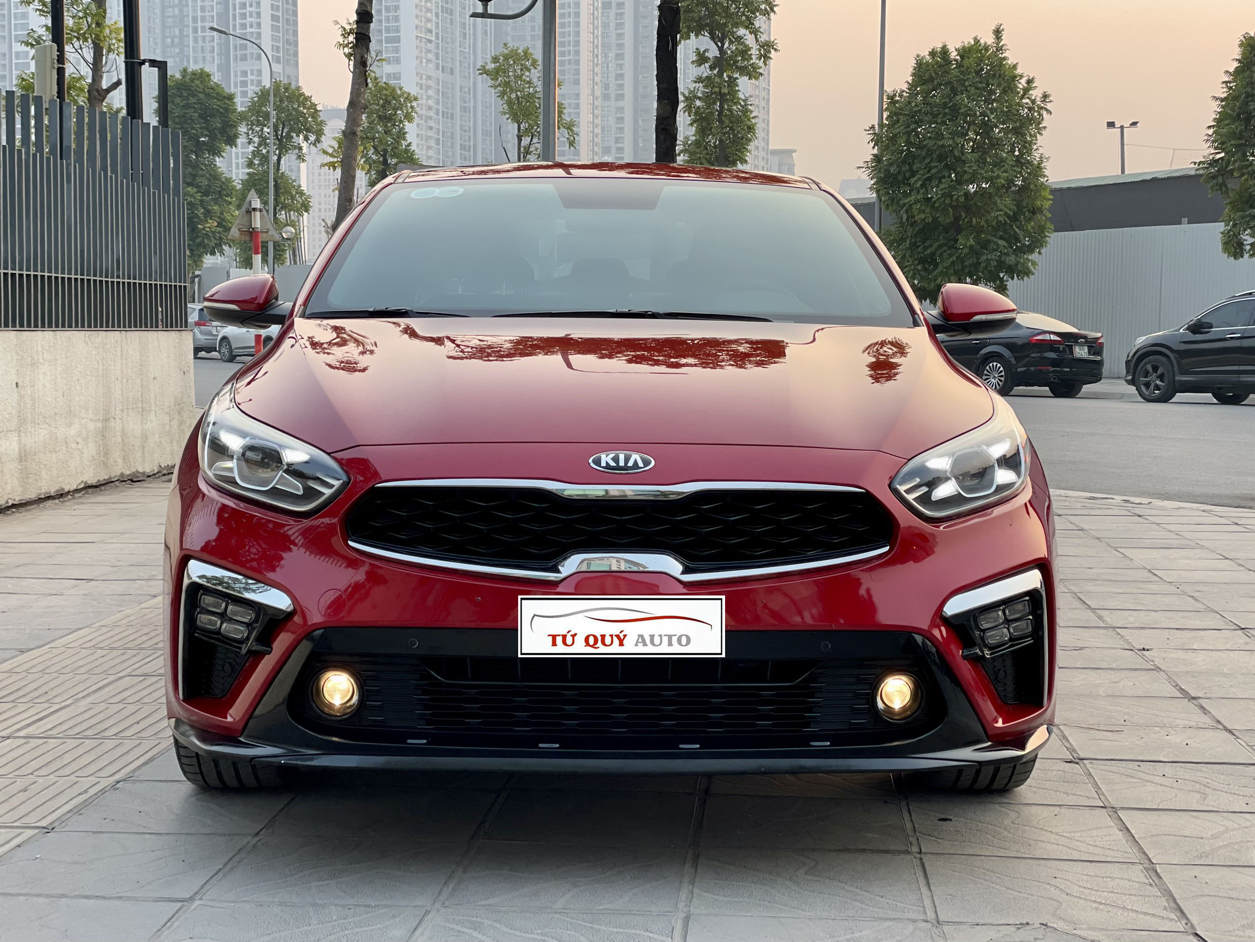 Xe Kia Cerato Premium 2.0AT 2019 - Đỏ