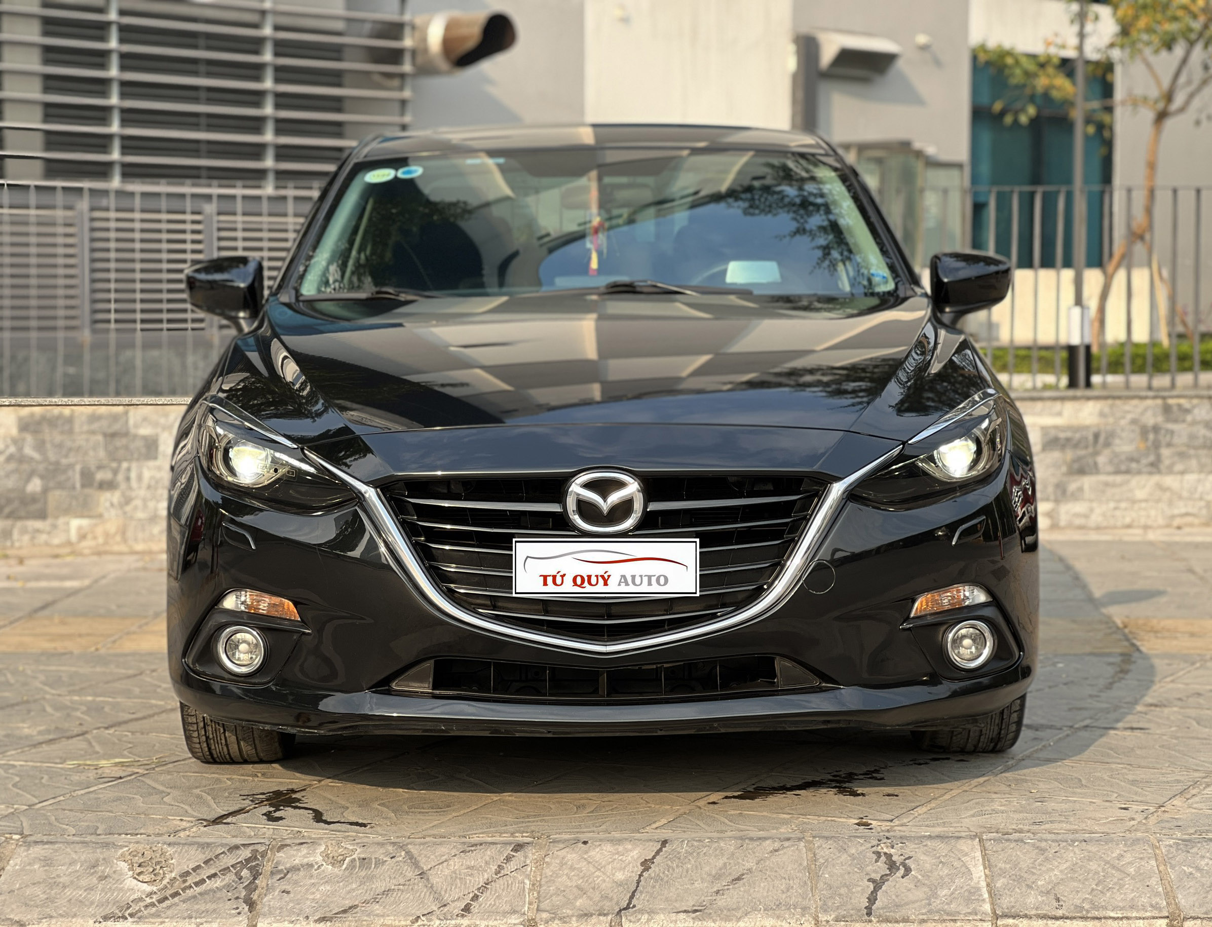 Xe Mazda 3 Sedan 2.0AT 2015 - Đen