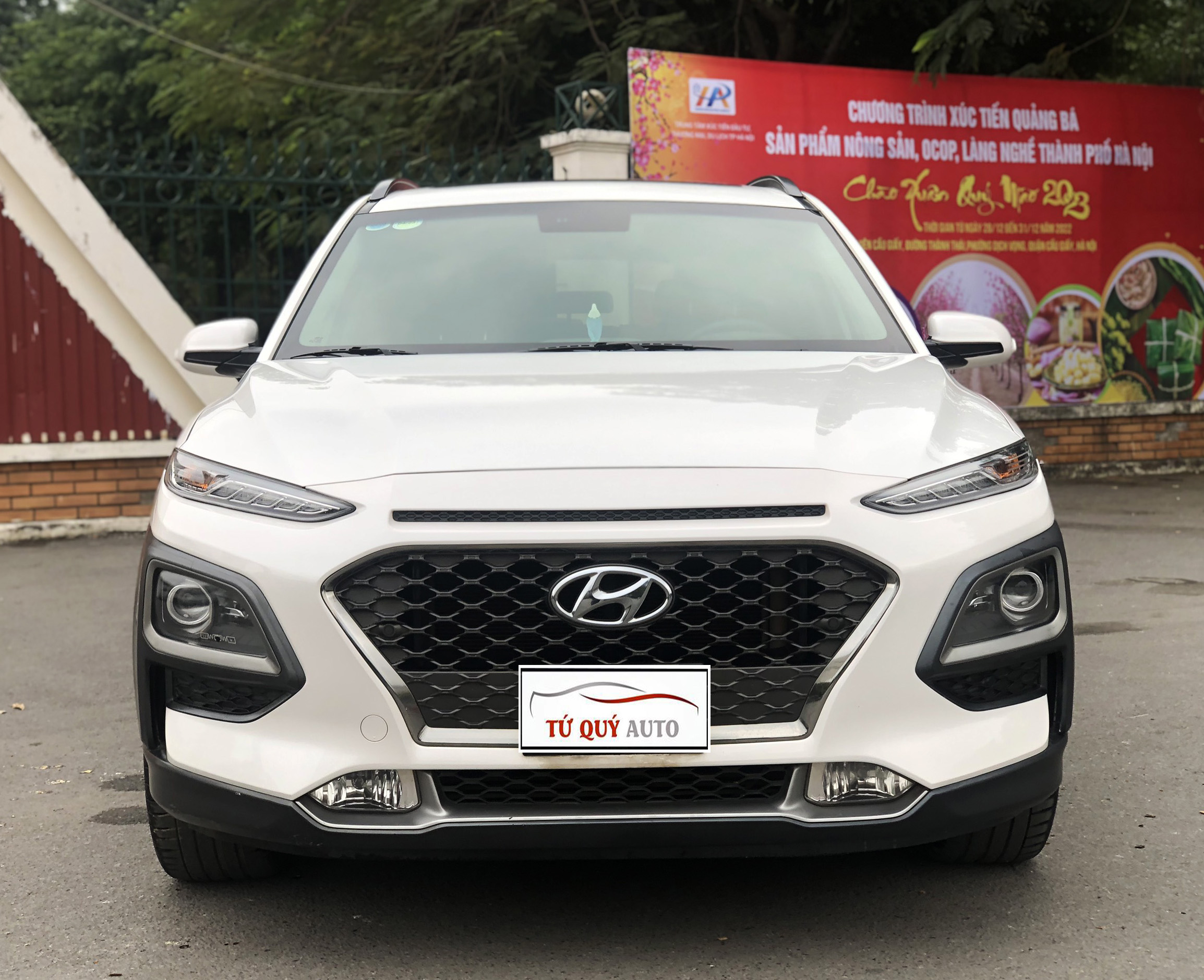 Xe Hyundai Kona 1.6 Turbo 2018 - Trắng