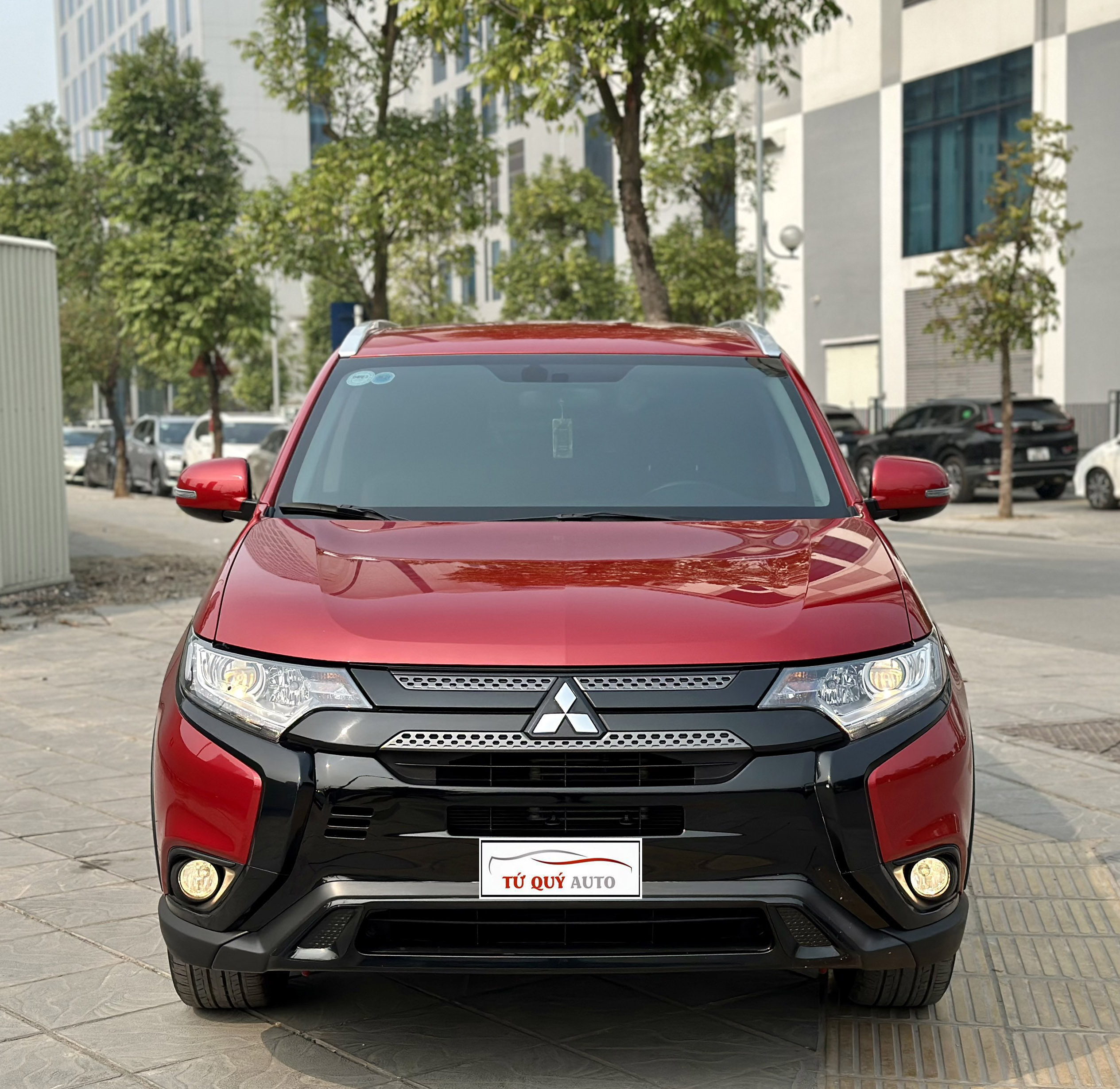 Xe Mitsubishi Outlander 2.0 CVT 2020 - Đỏ