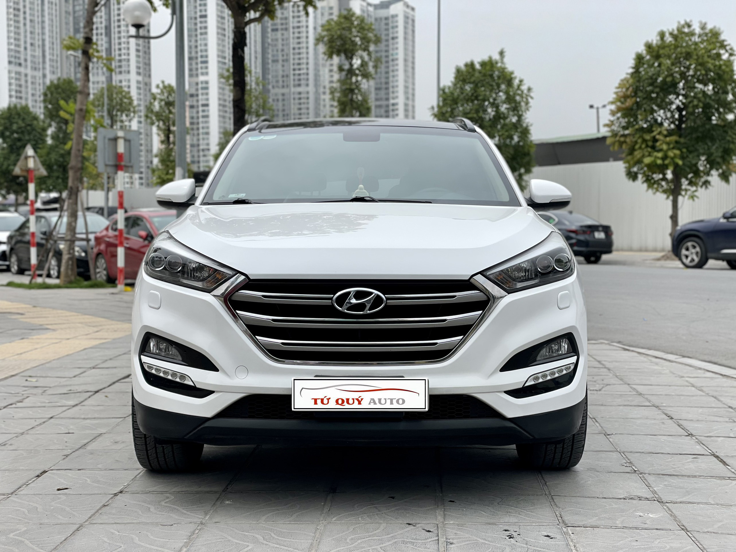 Xe Hyundai Tucson 2.0ATH 2016 - Trắng