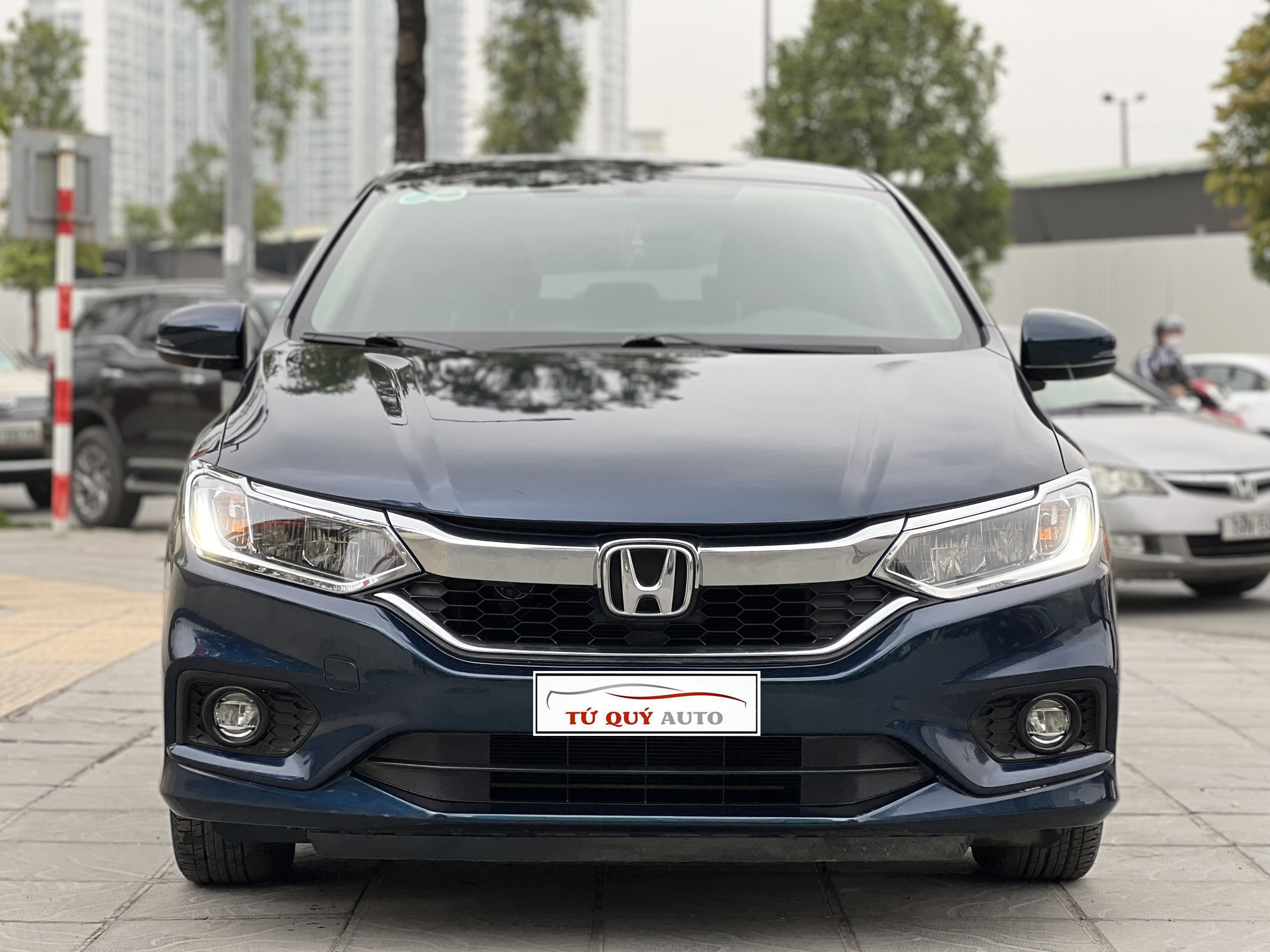 Xe Honda City TOP 1.5AT 2018 - Xanh Đen