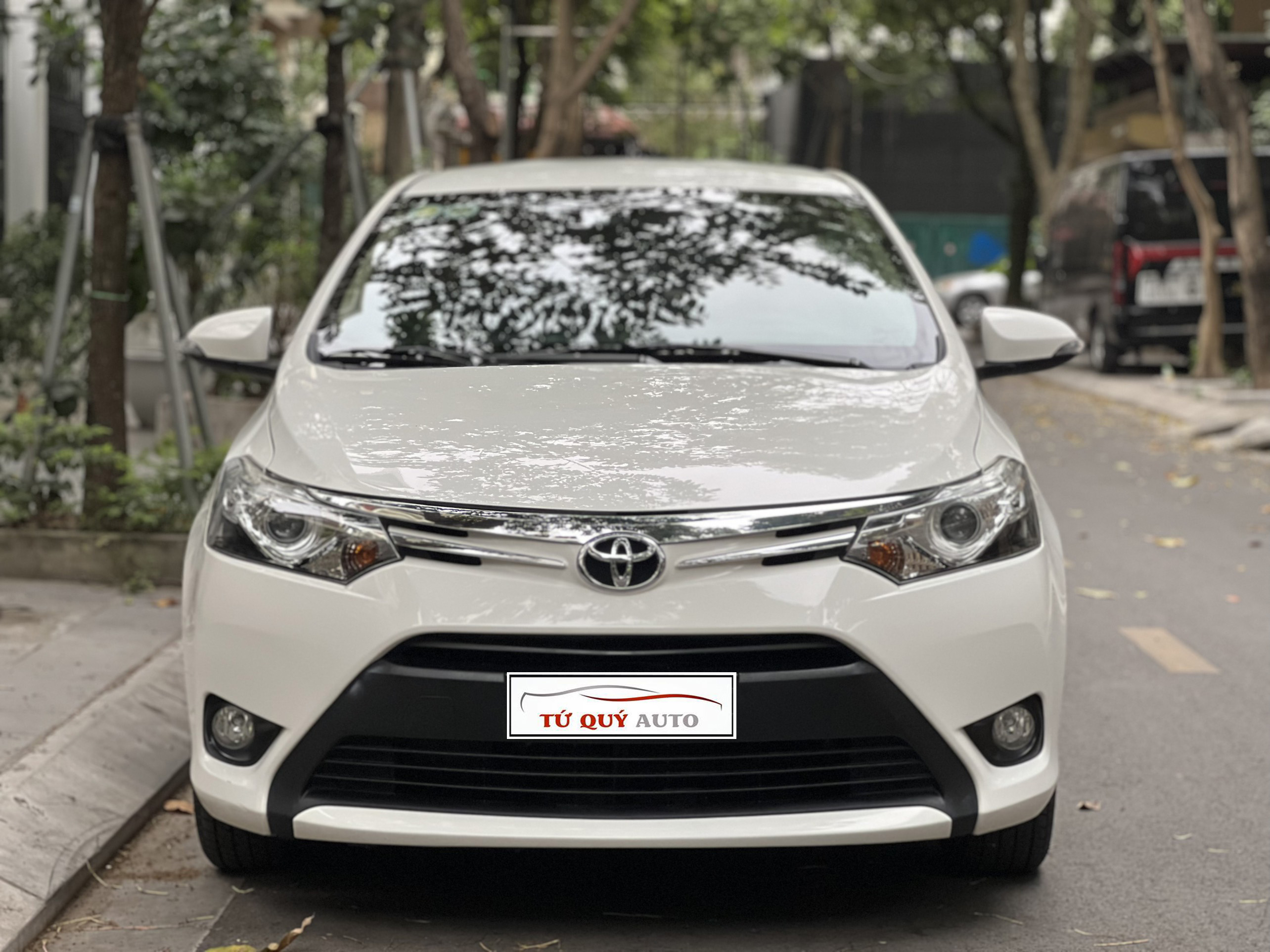 Xe Toyota Vios 1.5G 2018 - Trắng