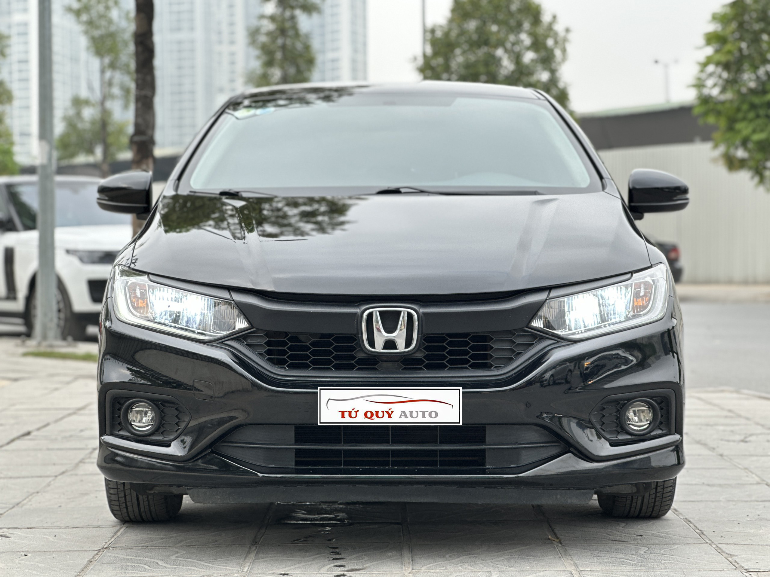 Xe Honda City TOP 1.5AT 2017 - Đen