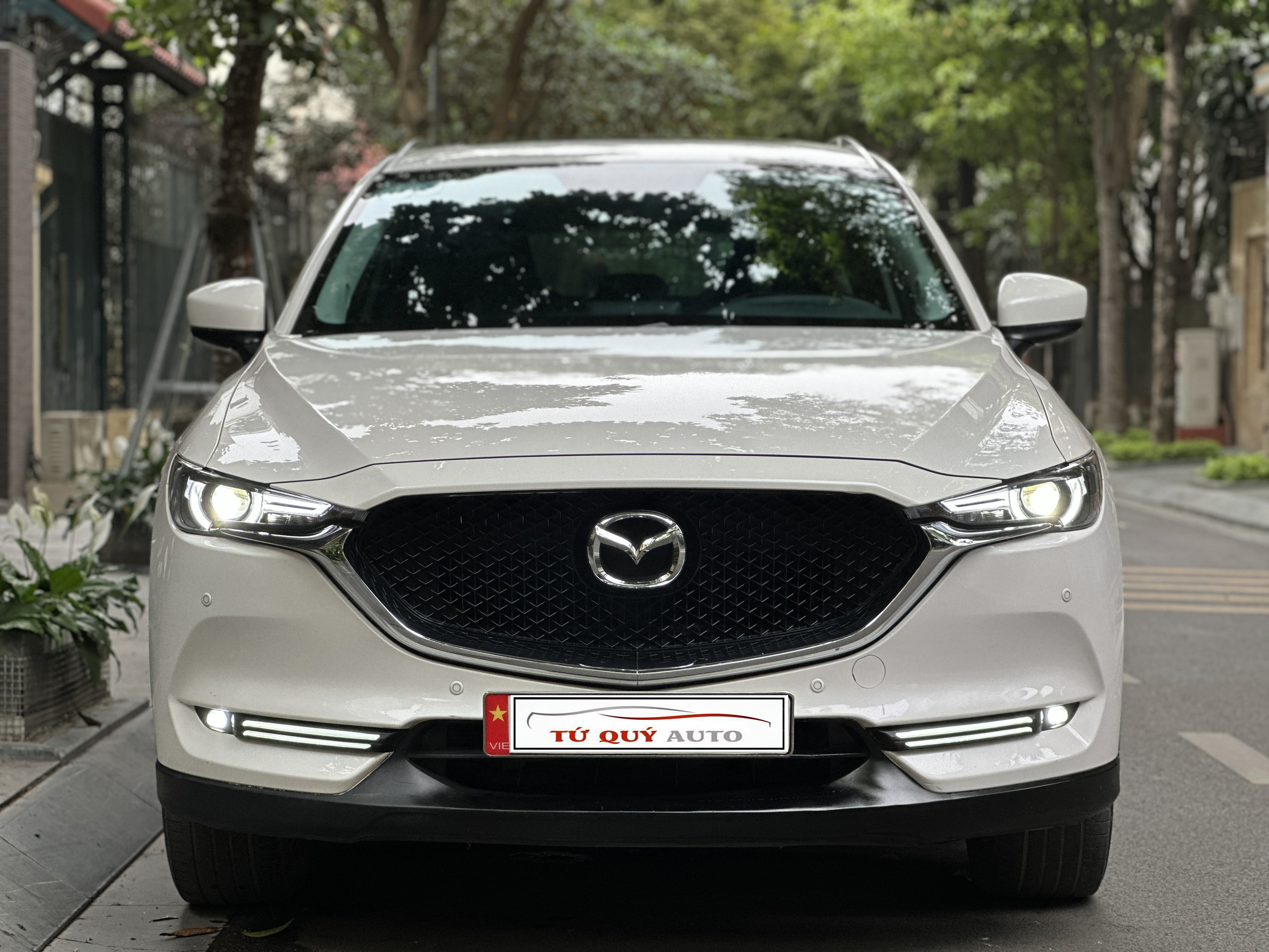 Xe Mazda CX5 Deluxe 2.0AT 2020 - Trắng