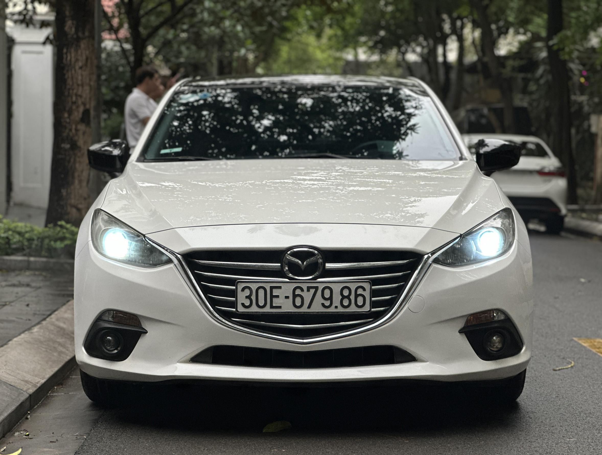 Xe Mazda 3 Sedan 1.5AT 2016 - Trắng