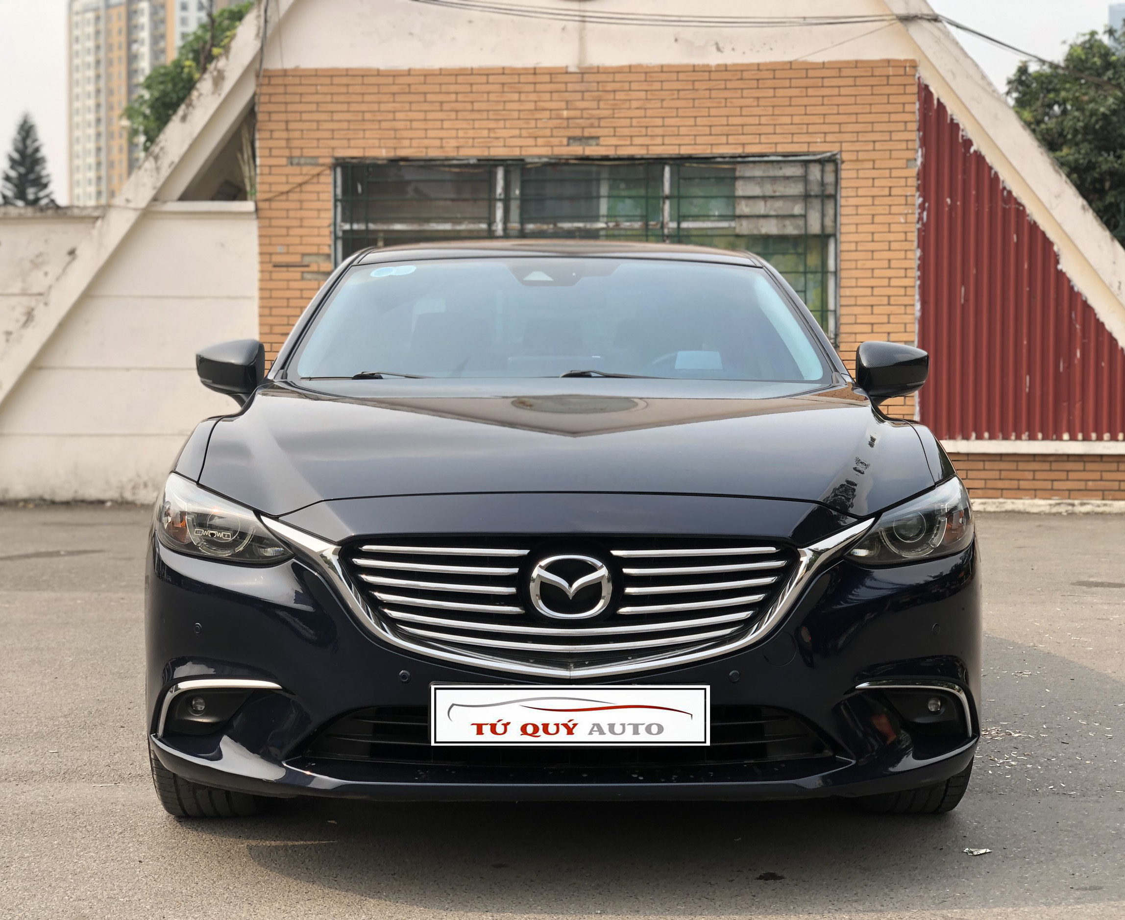 Xe Mazda 6 Premium 2.0AT 2018 - Xanh Đen