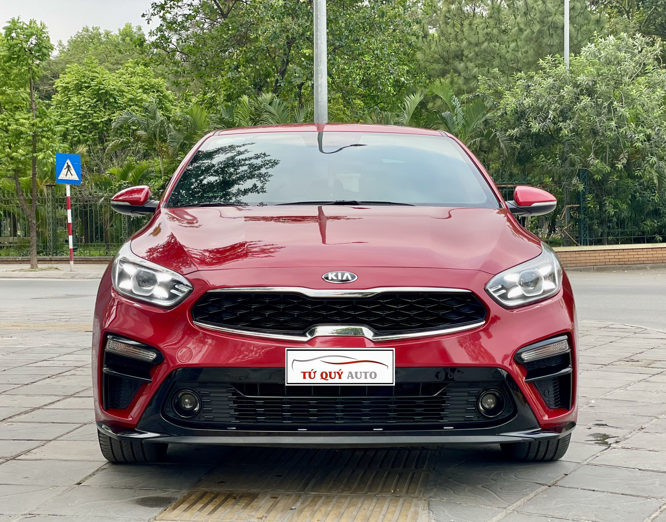 Xe Kia Cerato Premium 2.0AT 2020 - Đỏ