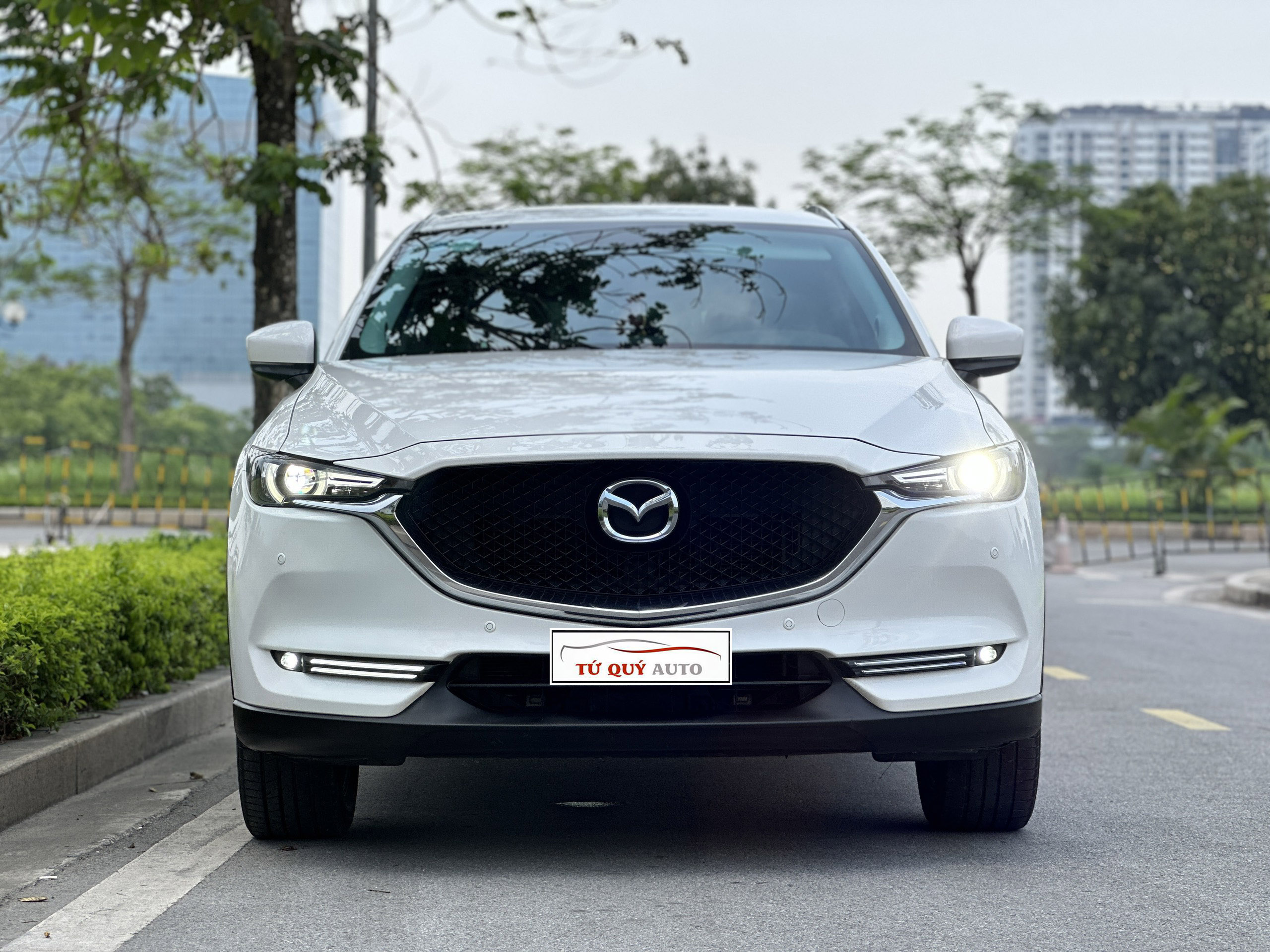 Xe Mazda CX5 Luxury 2.0AT 2020 - Trắng