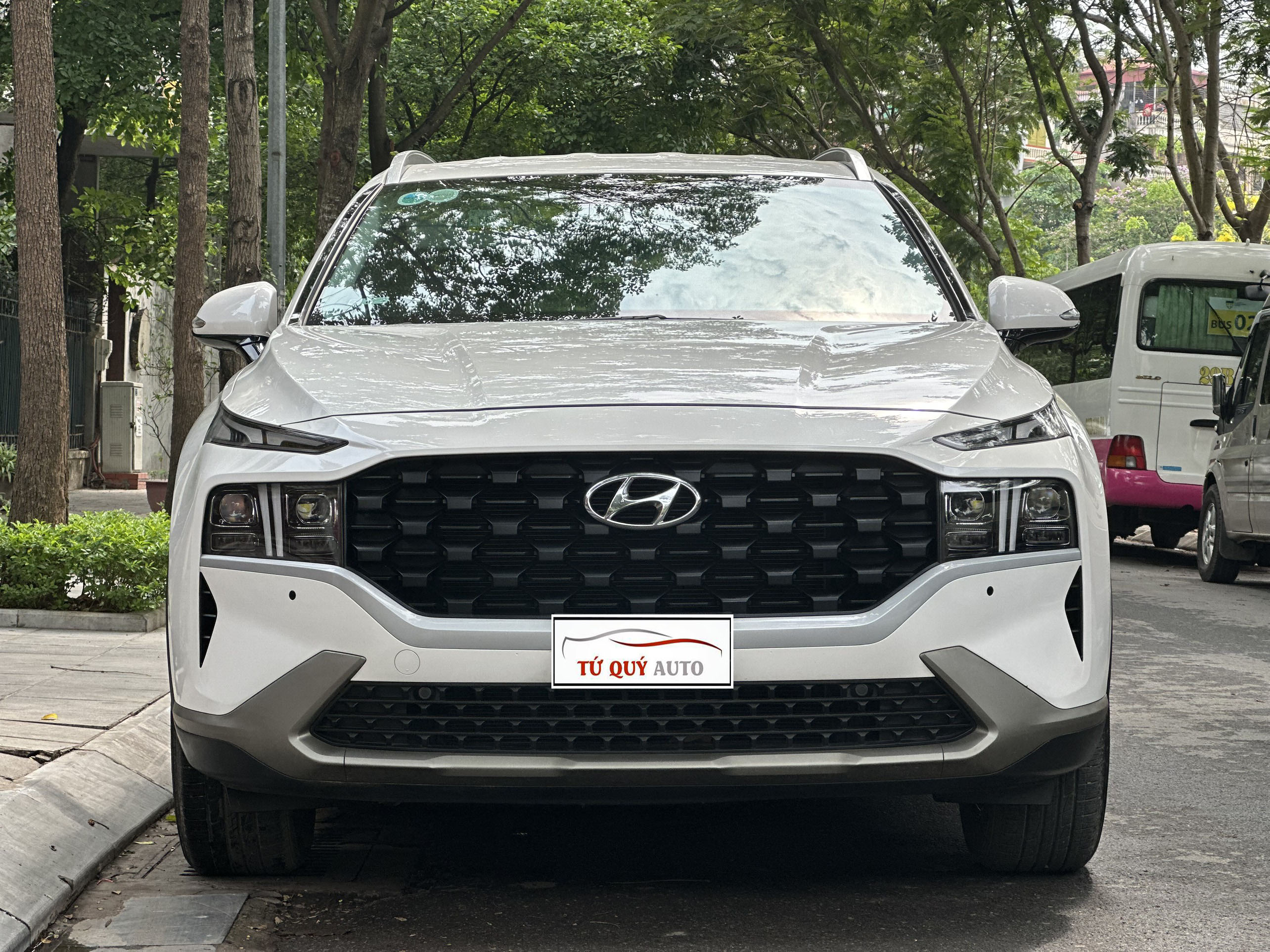 Xe Hyundai SantaFe 2.5AT 2022 - Trắng