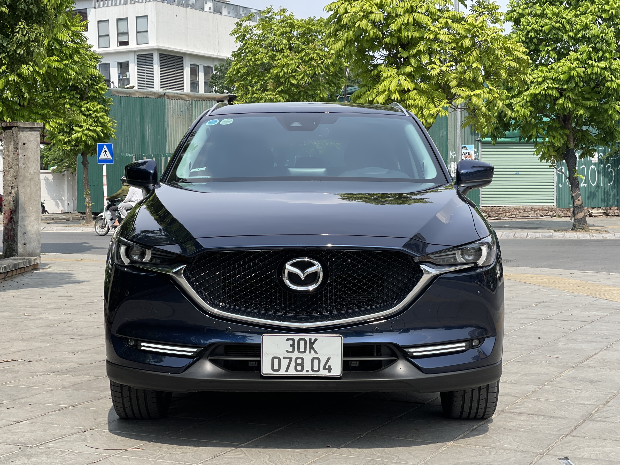 Xe Mazda CX5 Premium 2.0AT 2022 - Xanh Đen