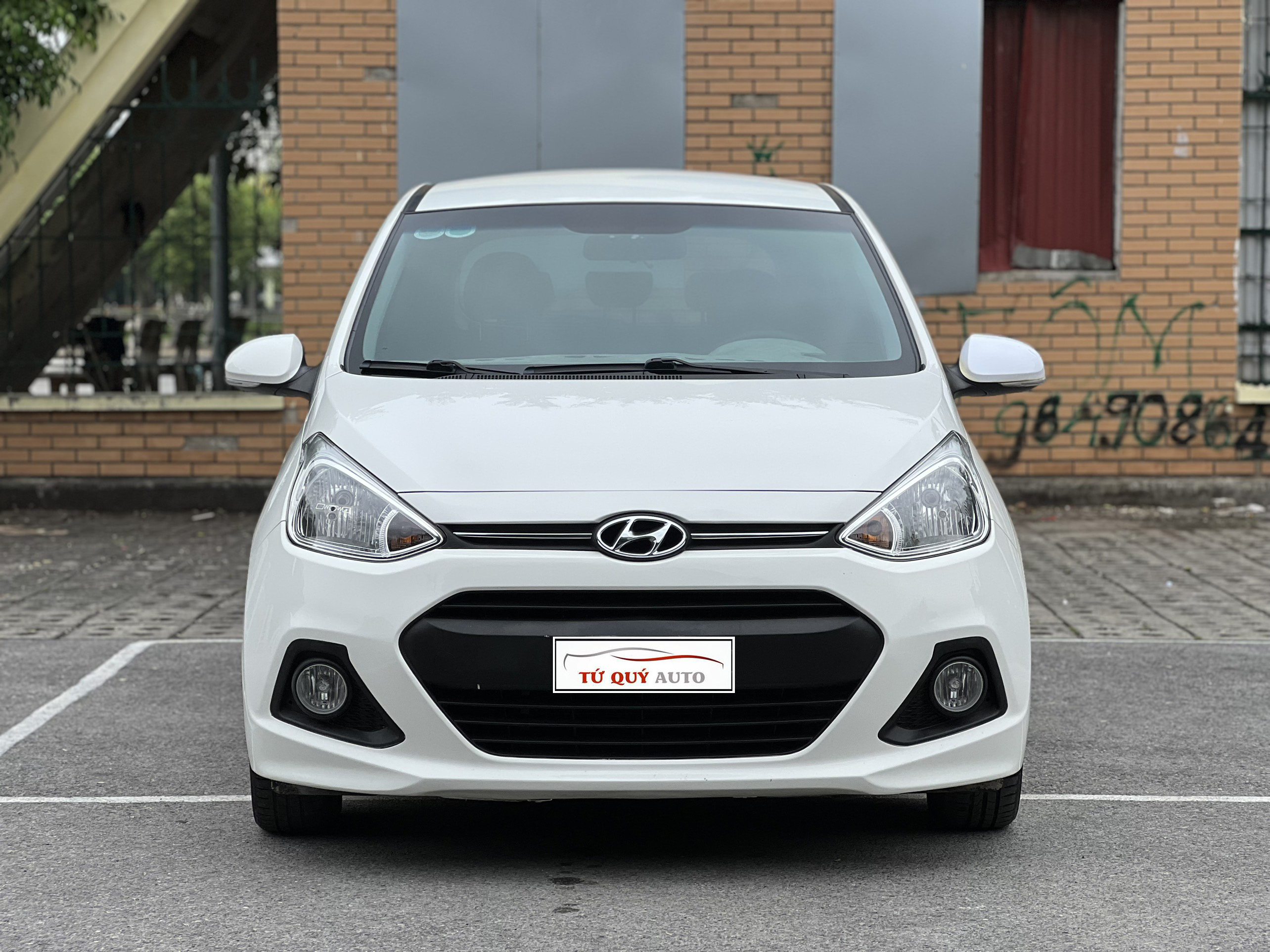 Xe Hyundai i10 Hatchback 1.25AT 2016 - Trắng