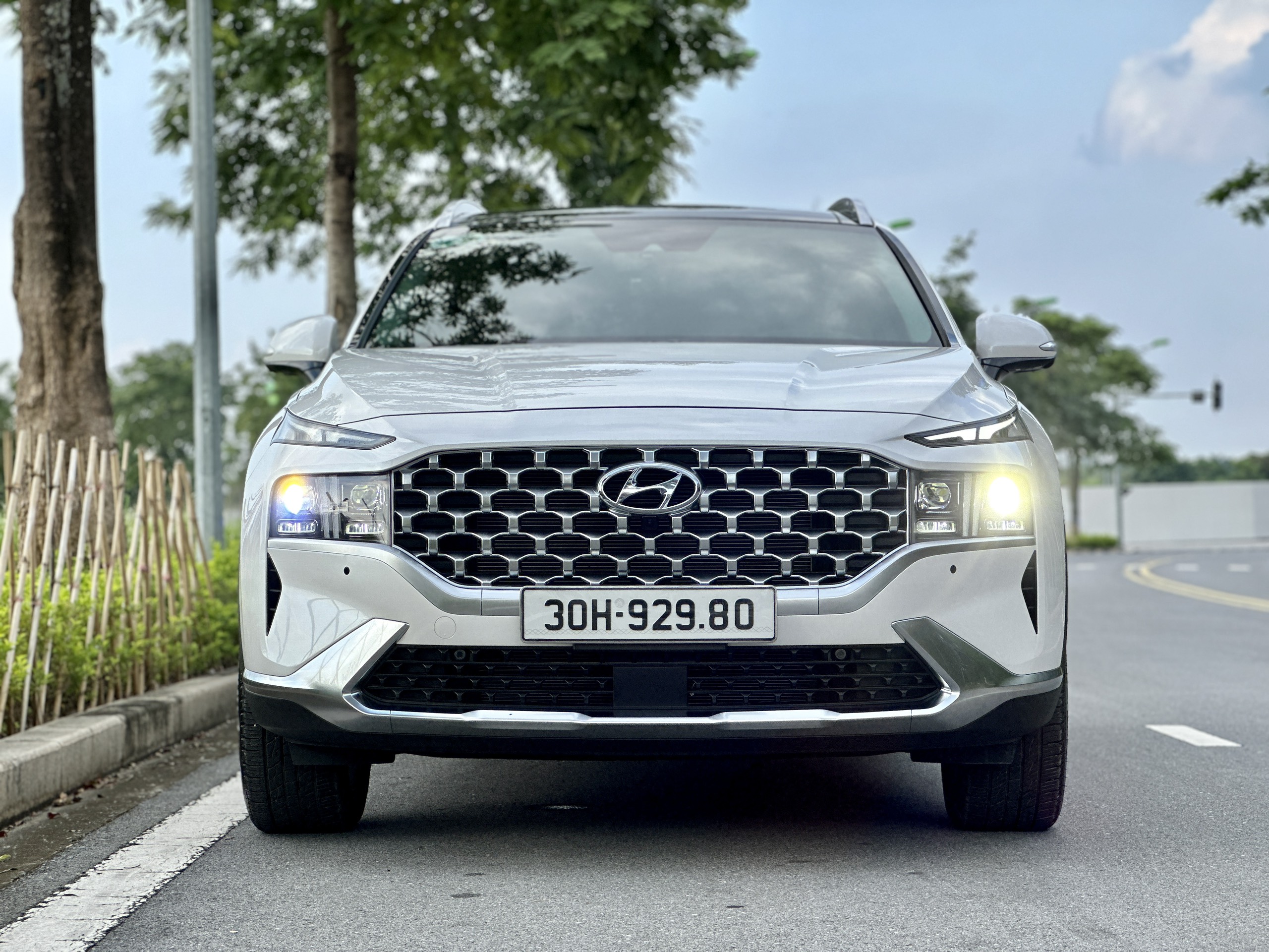 Xe Hyundai SantaFe Premium 2.5AT 2022 - Trắng