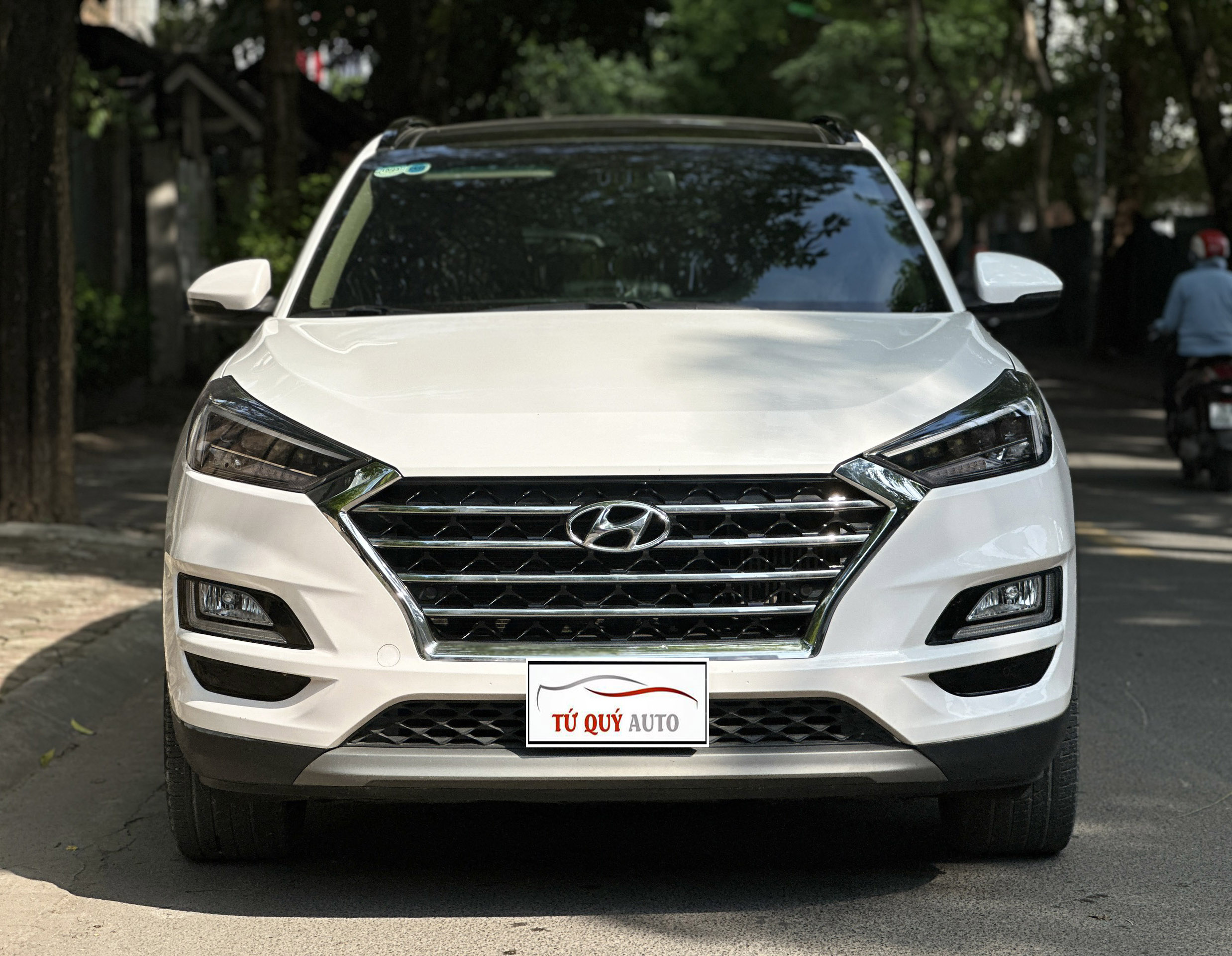 Xe Hyundai Tucson Turbo 1.6AT 2021 - Trắng