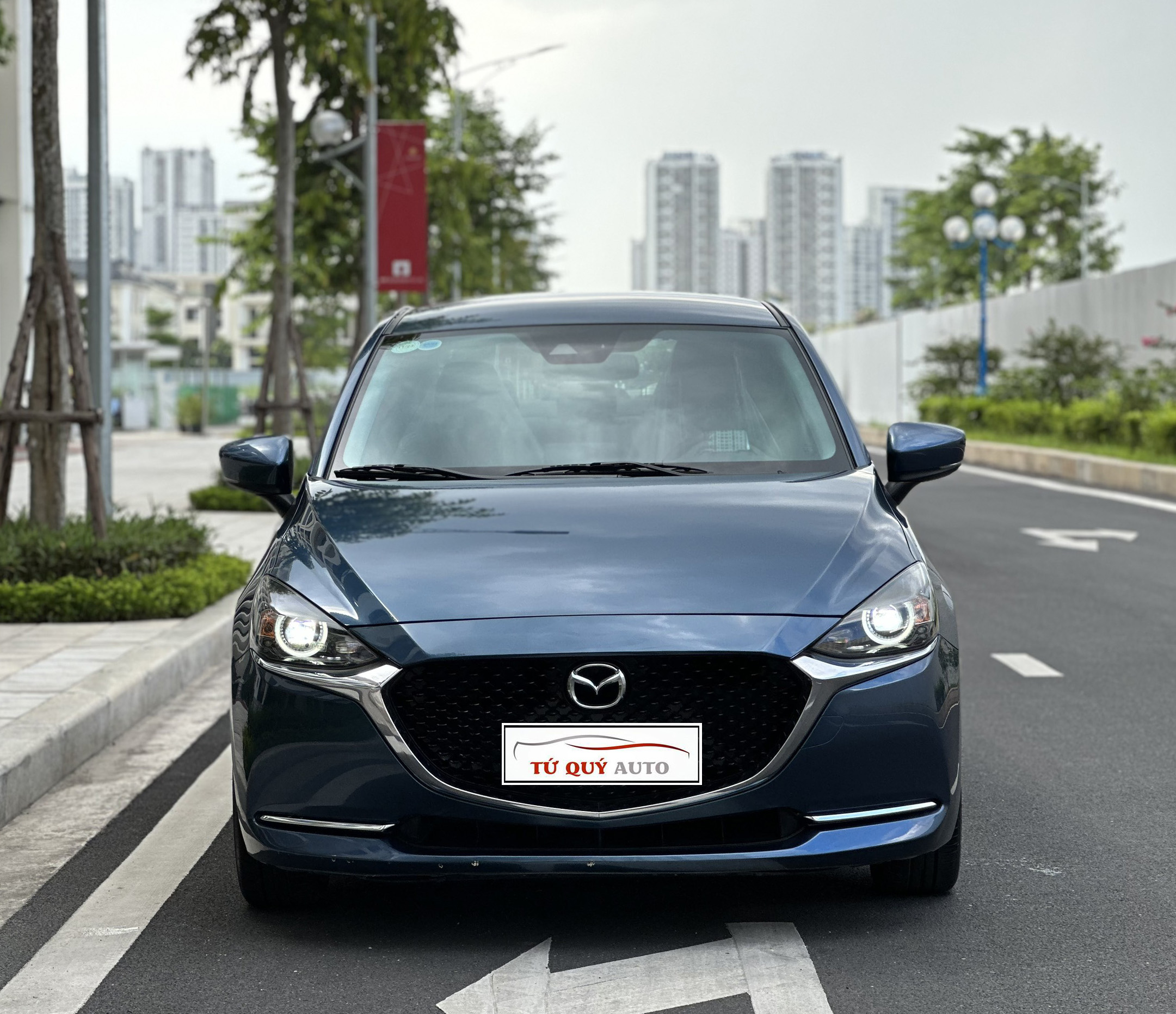 Xe Mazda 2 Premium 1.5AT 2021 - Xanh