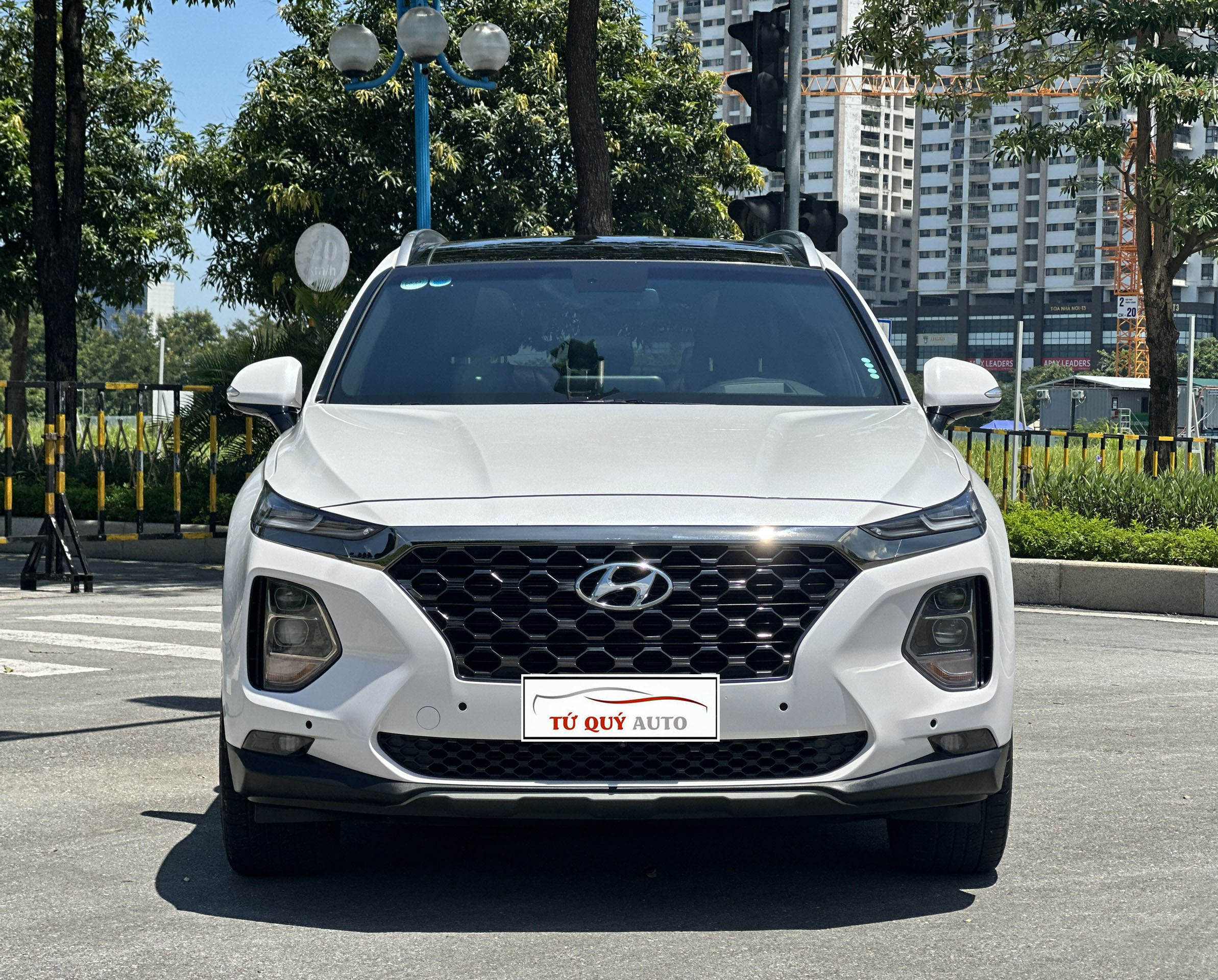 Xe Hyundai SantaFe Premium 2.4AT 2021 - Trắng