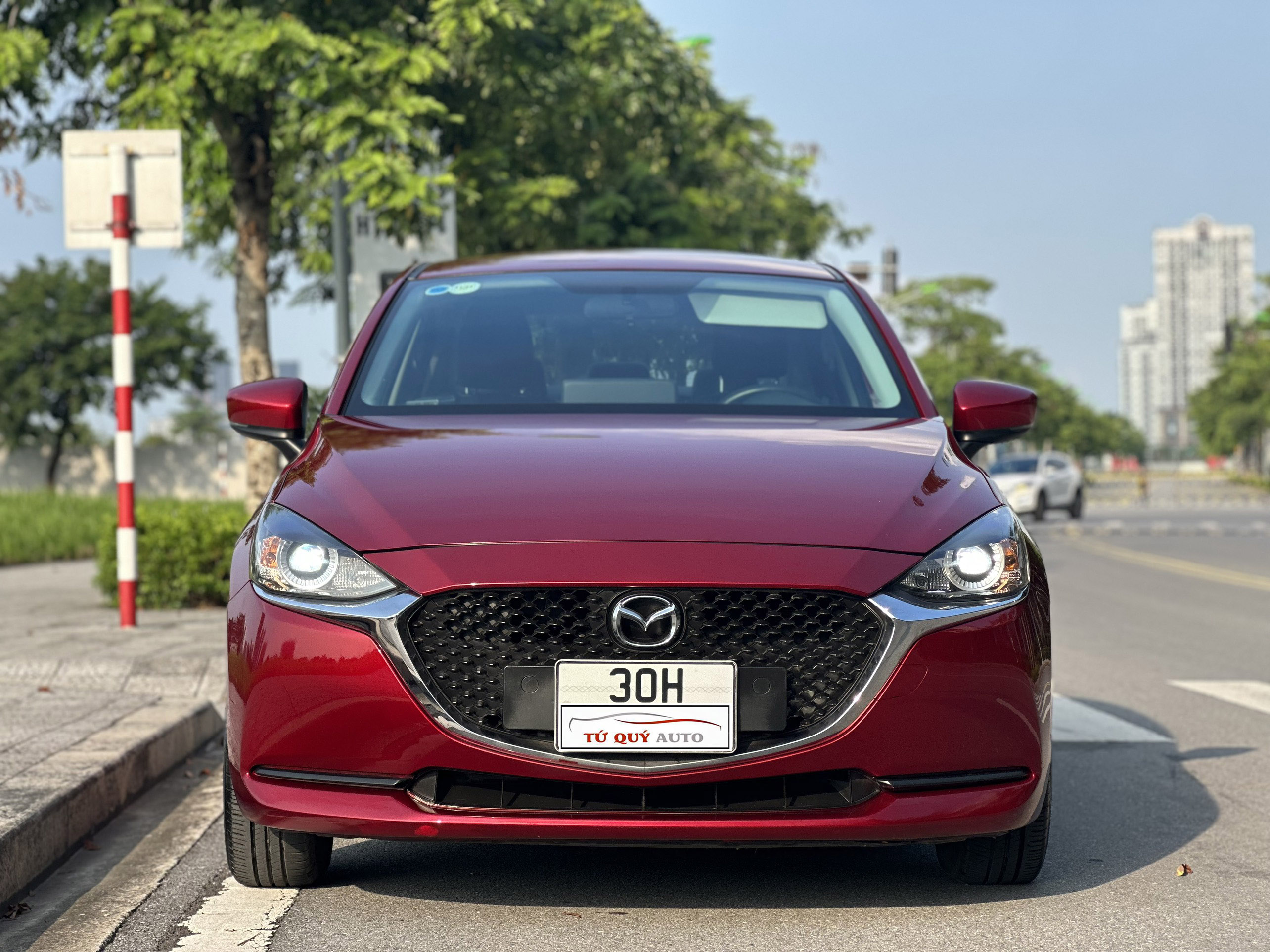 Xe Mazda 2 Deluxe 1.5AT 2021 - Đỏ