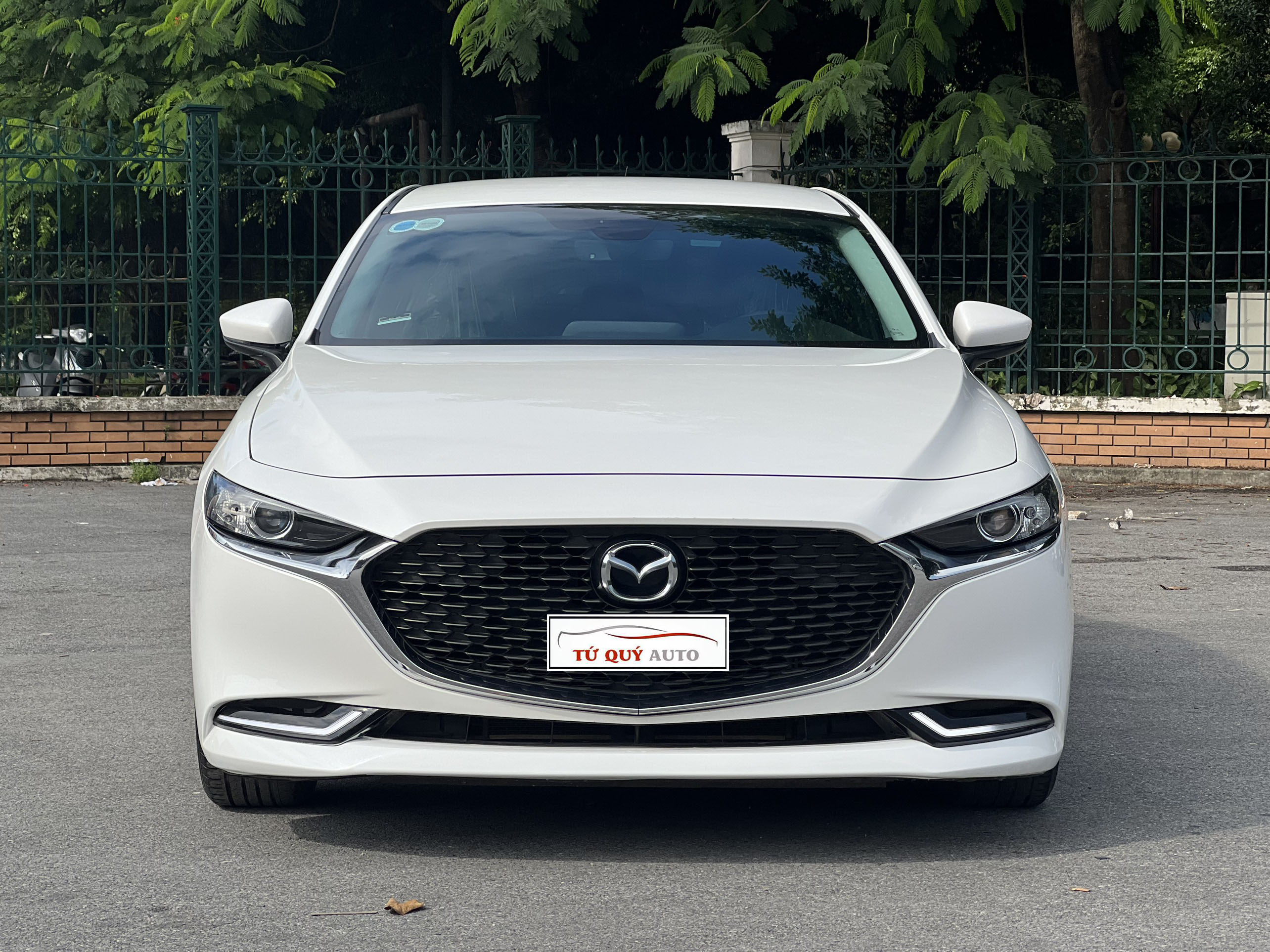 Xe Mazda 3 Luxury 1.5AT 2020 - Trắng