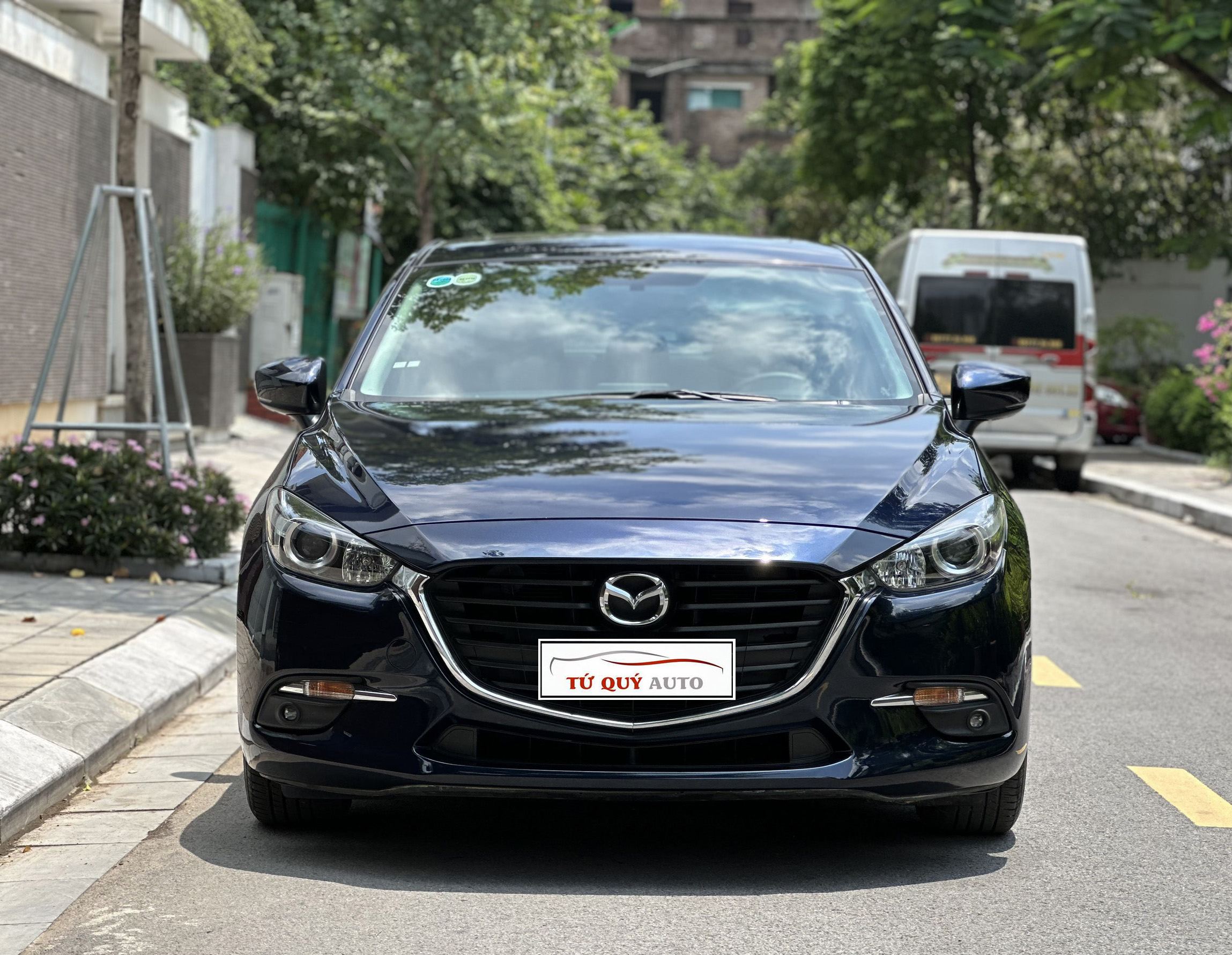 Xe Mazda 3 Sedan 1.5AT 2018 - Xanh Đen