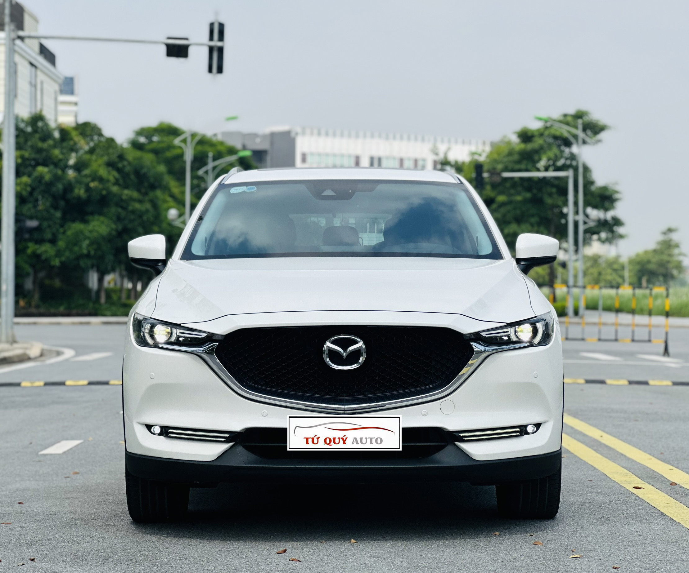 Xe Mazda CX5 Premium 2.5AT 2020 - Trắng