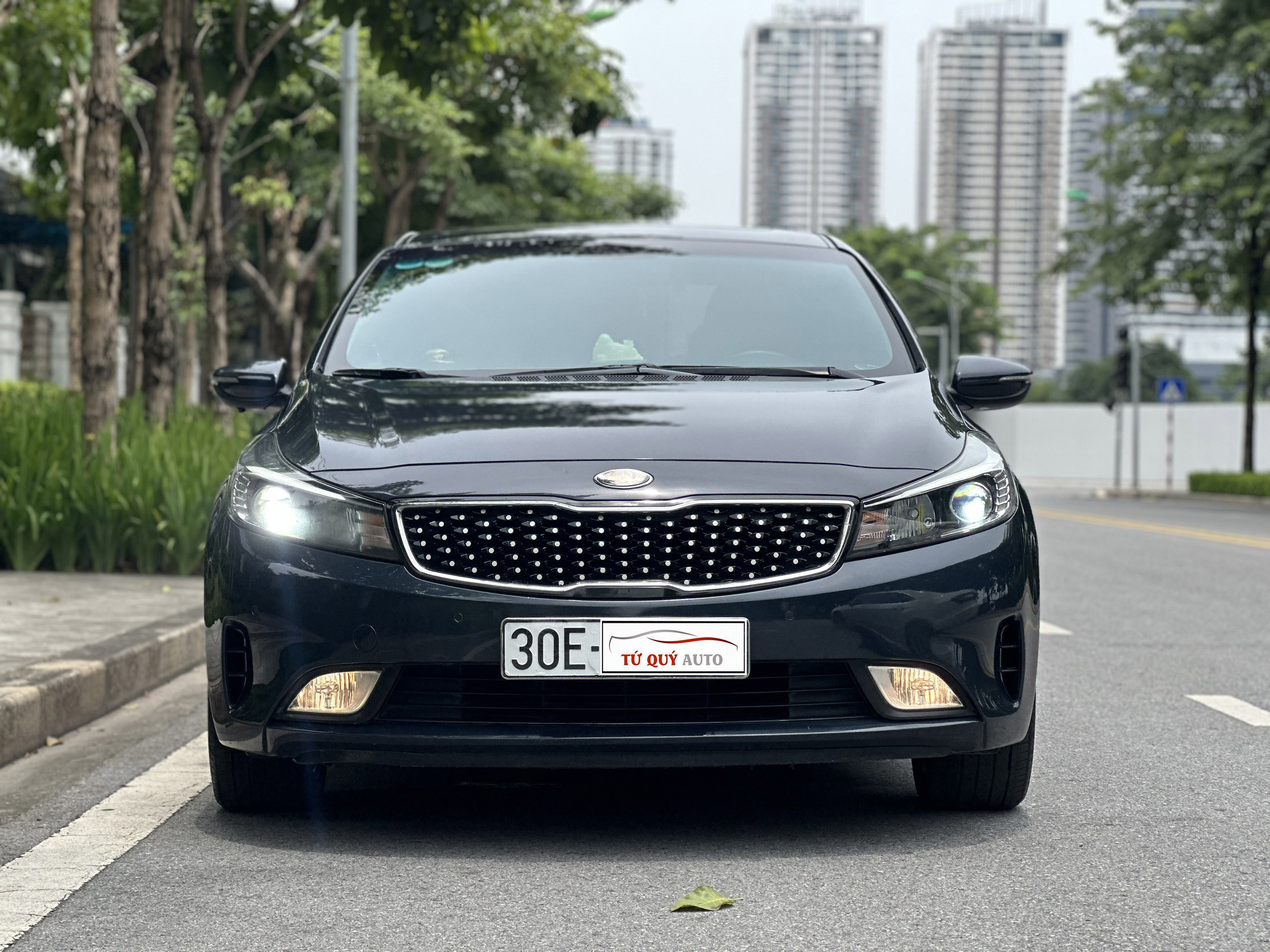 Xe Kia Cerato 2.0AT 2016 - Xanh