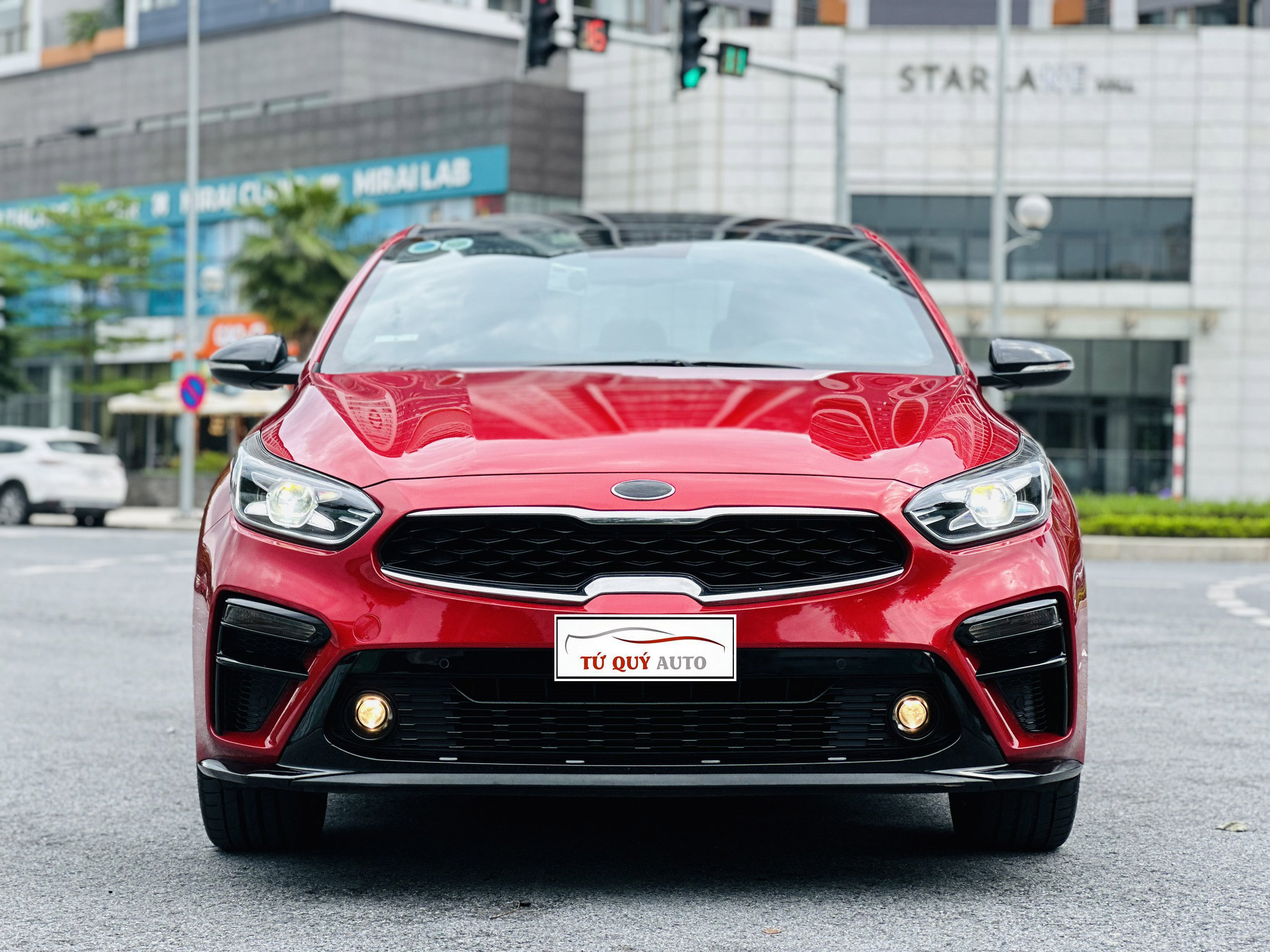 Xe Kia Cerato Premium 2.0AT 2019 - Đỏ