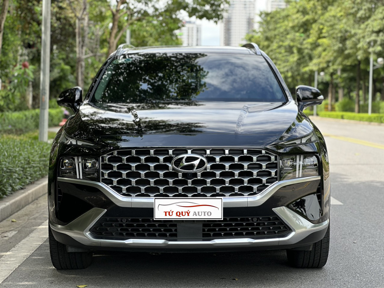 Xe Hyundai SantaFe Premium 2.5AT 2022 - Đen