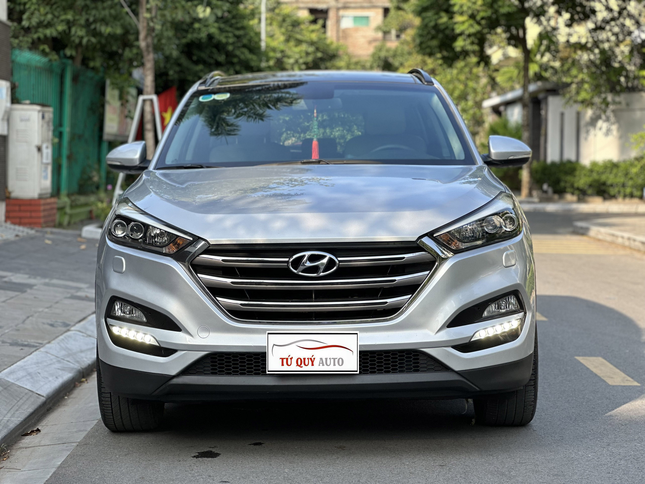 Xe Hyundai Tucson 2.0ATH 2016 - Bạc