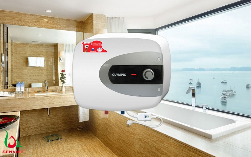 Bình nước nóng tiết kiệm điện nhưng chiếm vị trí lớn trong phòng tắm và không phù hợp với khách sạn có bồn tắm