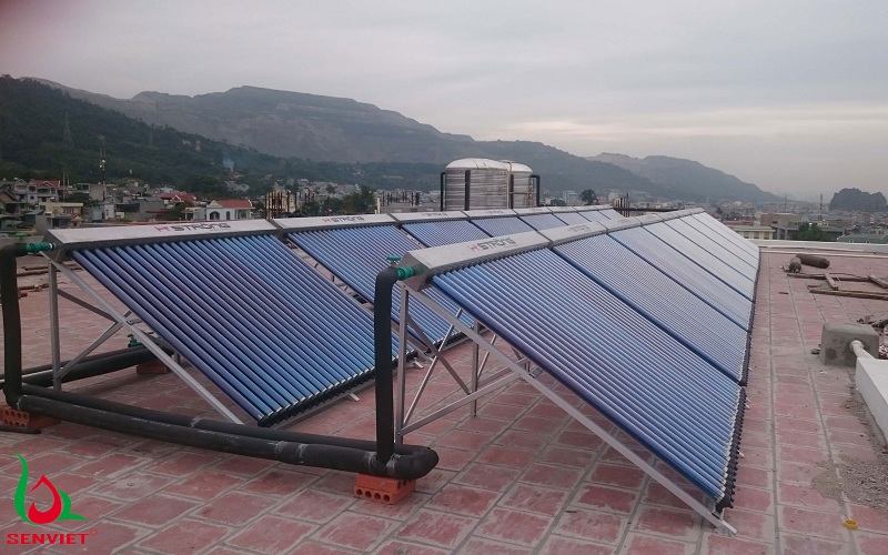 Máy nước nóng năng lượng mặt trời tiết kiệm điện nhưng tốn diện tích lắp đặt