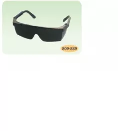Kính bảo hộ đen 809-889 BB