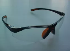 Kính trong gọng silicon King