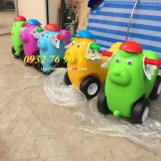 xe chòi chân cho trẻ em giá sỉ