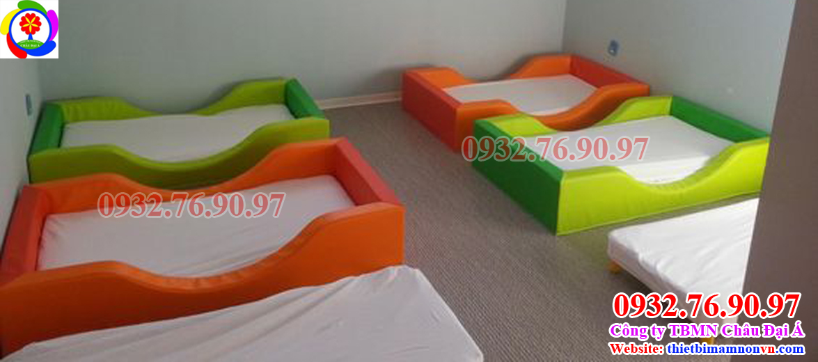 Giường nệm mầm non