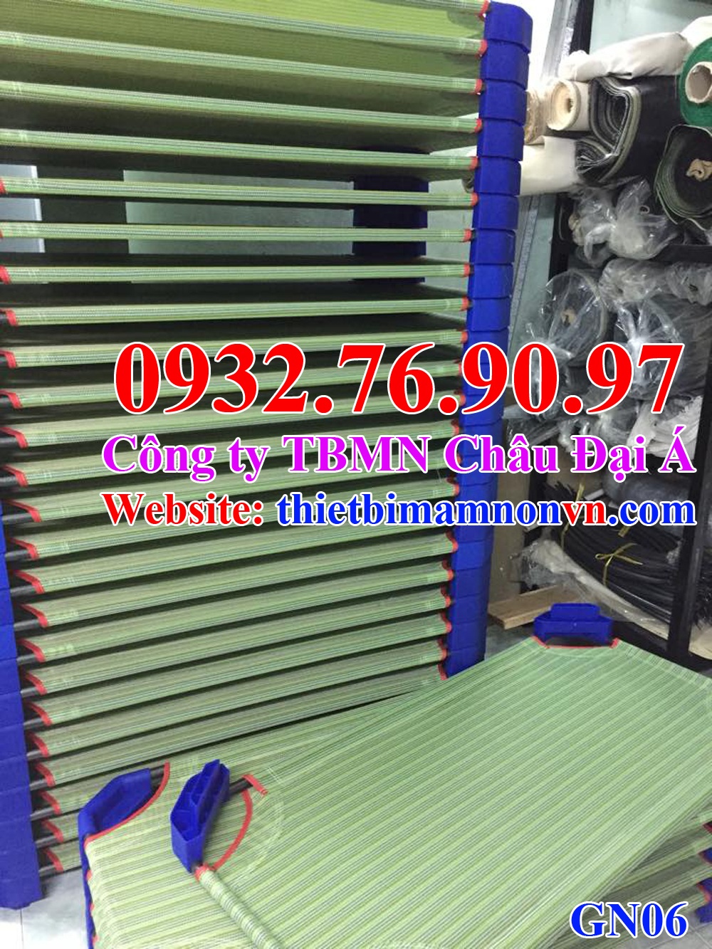 Giường ngủ trẻ em mầm non màu xanh lá GN06